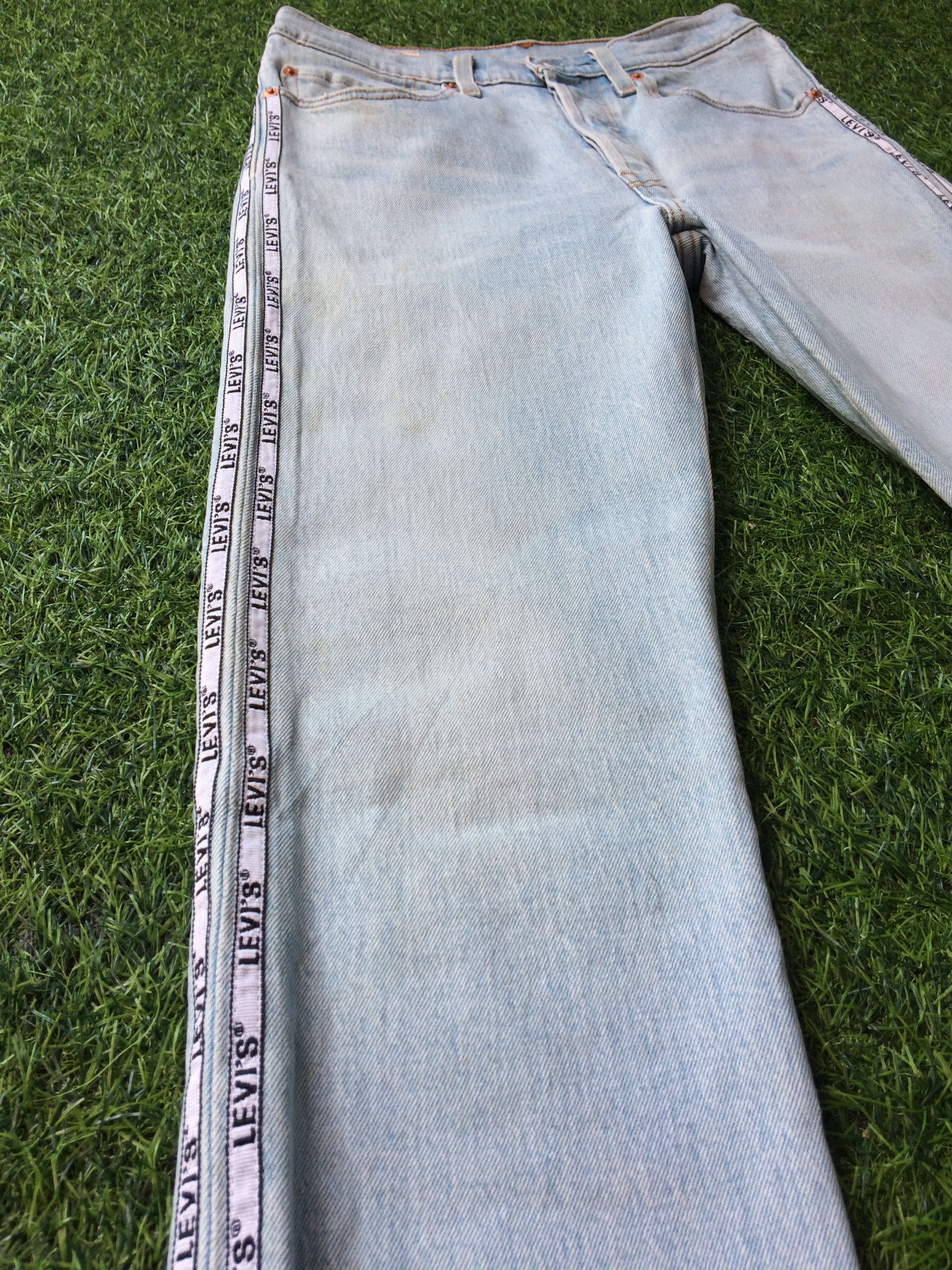 Japanese Brand × Jean × Unsound Rags Levi's 501 Big E Side-Tape Button-Fly Jeans #D-207 Size 26" / US 2 / IT 38 - 2 Thumbnail