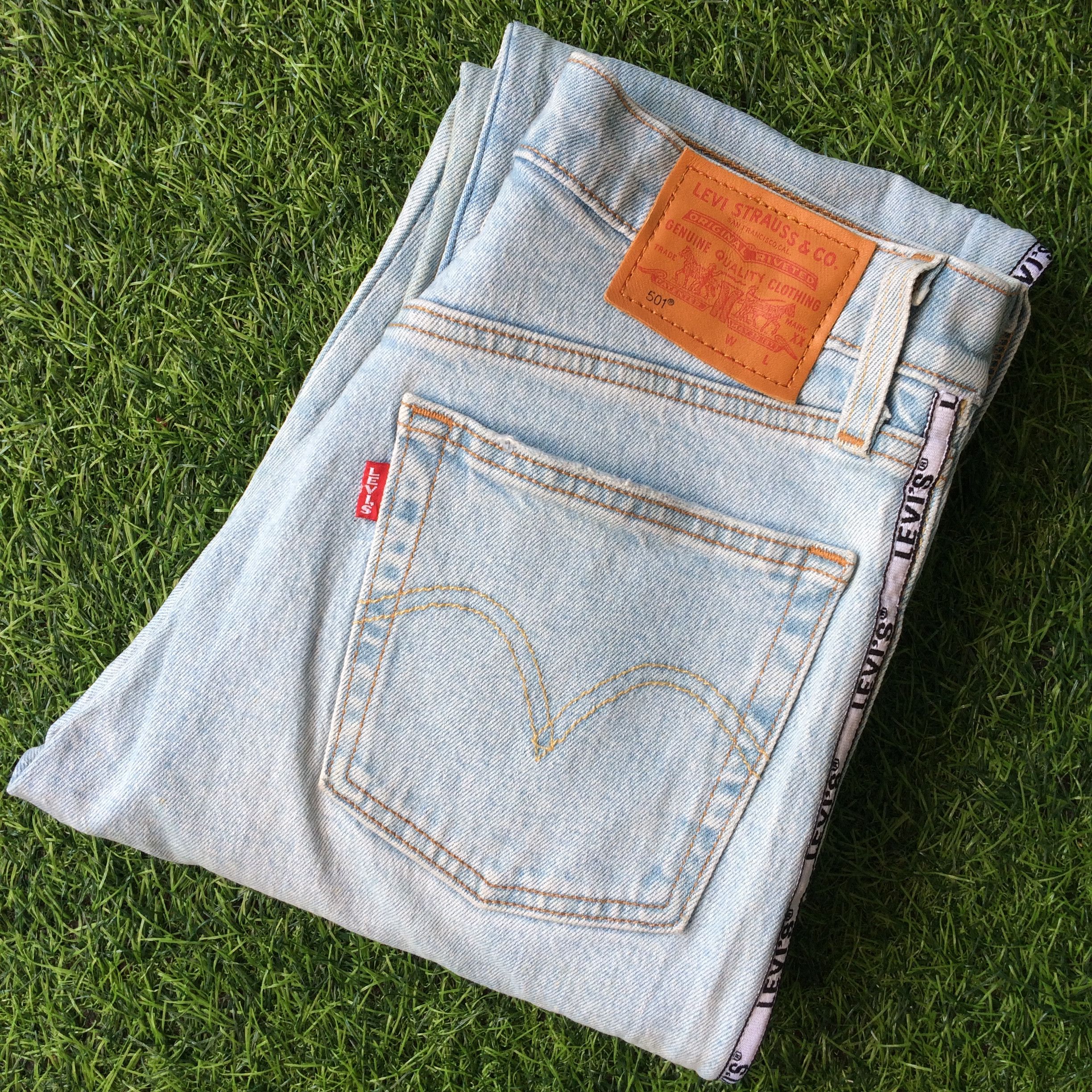 Japanese Brand × Jean × Unsound Rags Levi's 501 Big E Side-Tape Button-Fly Jeans #D-207 Size 26" / US 2 / IT 38 - 9 Thumbnail