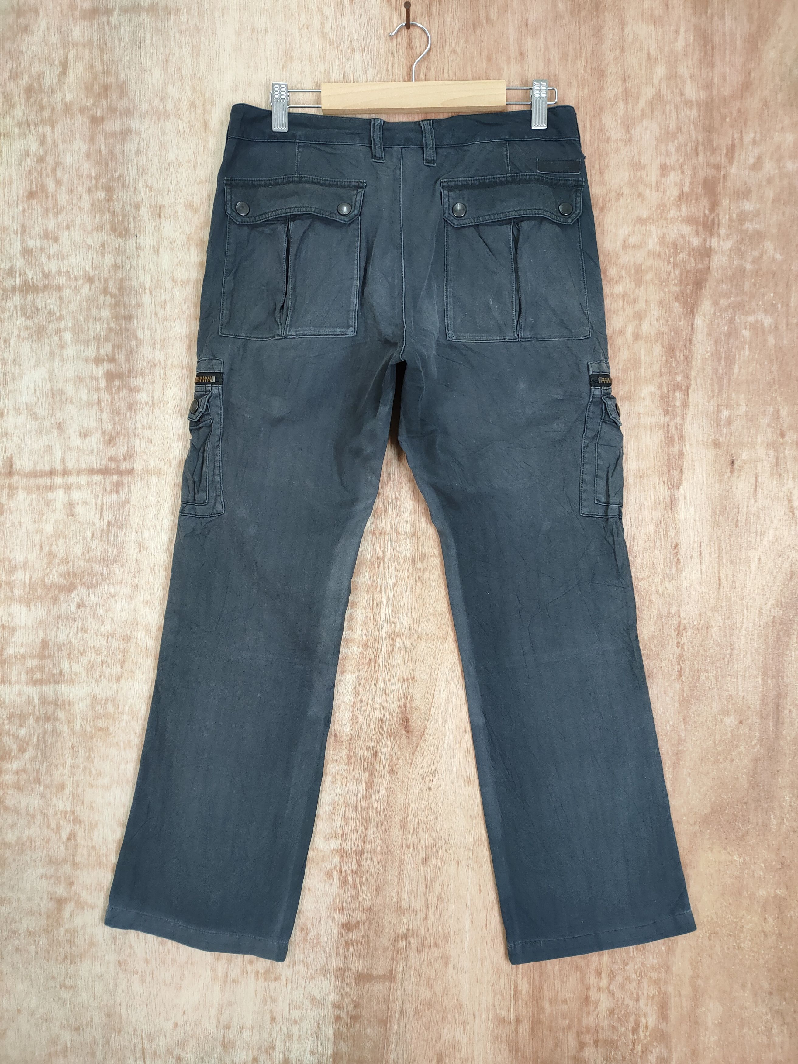 Black Label × Burberry × Burberry Prorsum BURBERRY BLACK LABEL FADED CARGO PANTS Size US 30 / EU 46 - 8 Thumbnail