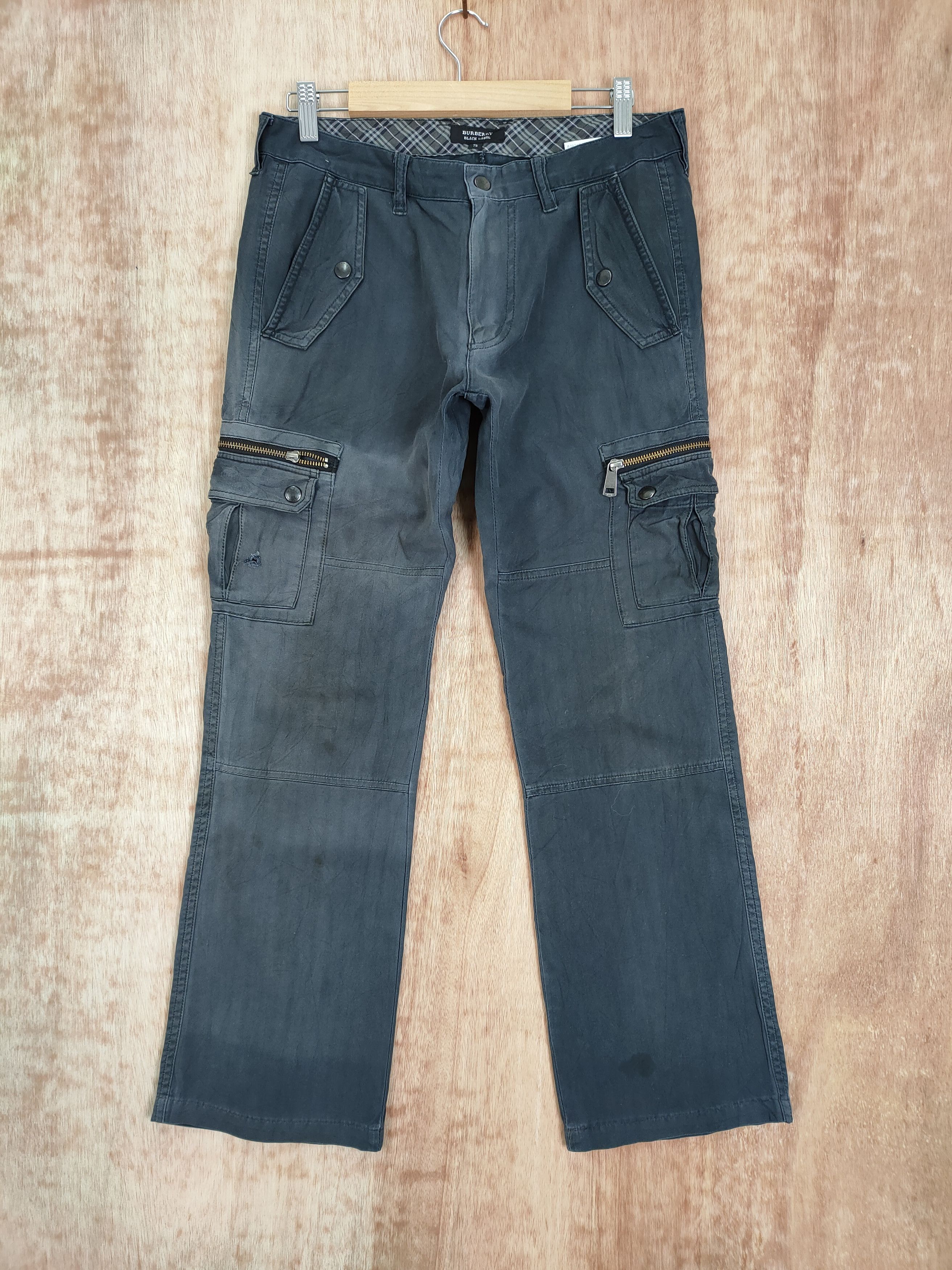 Black Label × Burberry × Burberry Prorsum BURBERRY BLACK LABEL FADED CARGO PANTS Size US 30 / EU 46 - 1 Thumbnail