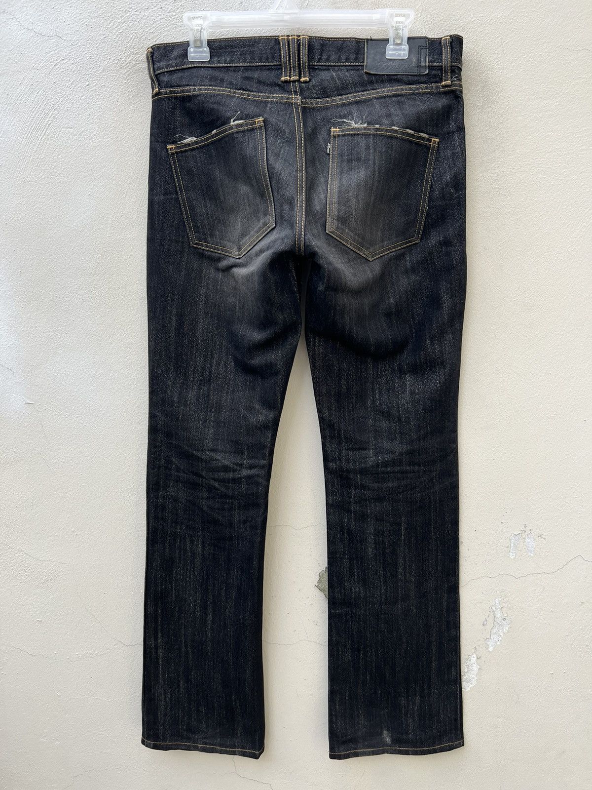 Roen Roen Japan Rips Shining Denim Cross Bones Skull Flare Jeans Size US 31 - 16 Thumbnail
