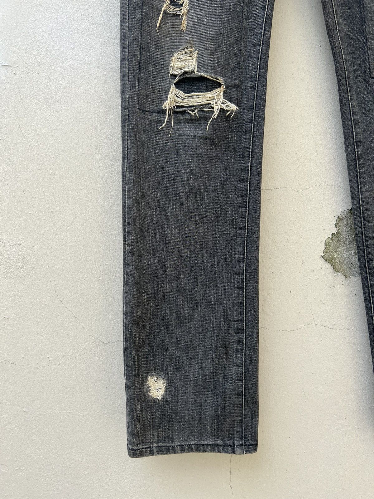 Vintage Vintage NOUNO Japan Ripped Distressed Fade Black Denim Jeans Size US 30 / EU 46 - 8 Thumbnail