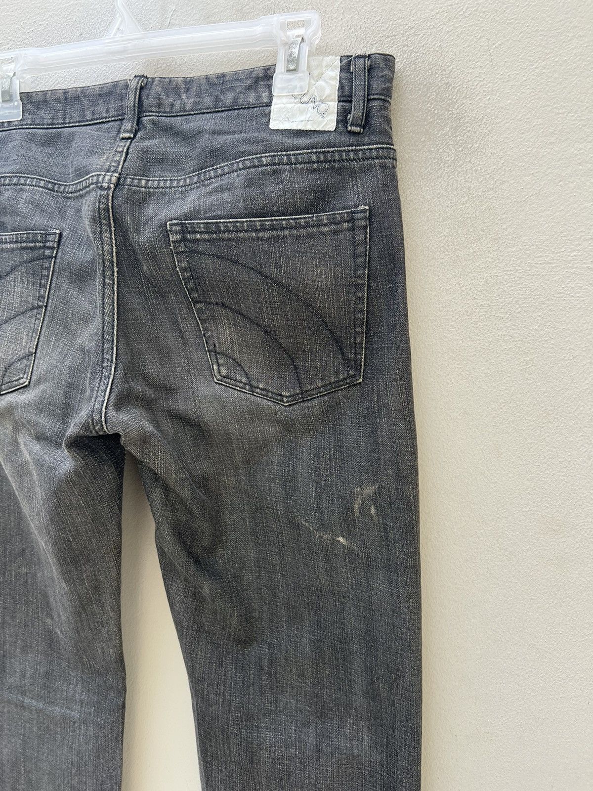 Vintage Vintage NOUNO Japan Ripped Distressed Fade Black Denim Jeans Size US 30 / EU 46 - 16 Thumbnail