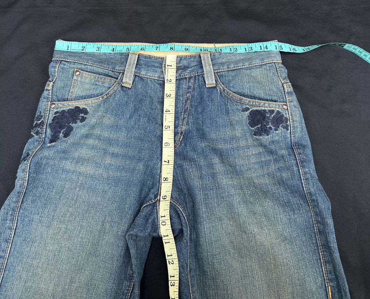 Designer SUPER HAKKA JAPAN Embroidery Black Flowers Denim Jeans Size US 29 - 2 Thumbnail
