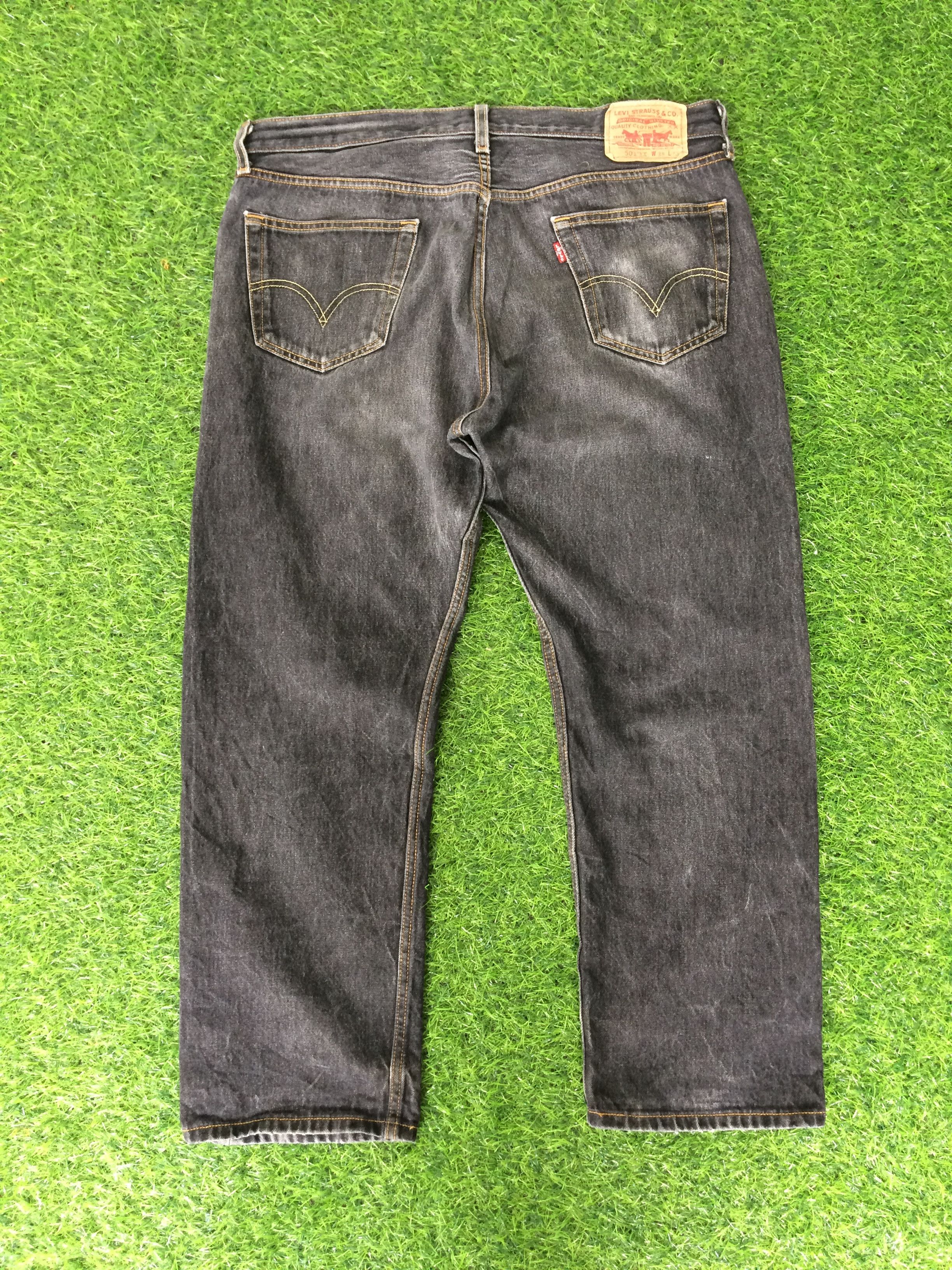 Levi's × Vintage Vintage Distressed Levis 501xx Jeans #B-081 Size US 37 - 2 Thumbnail
