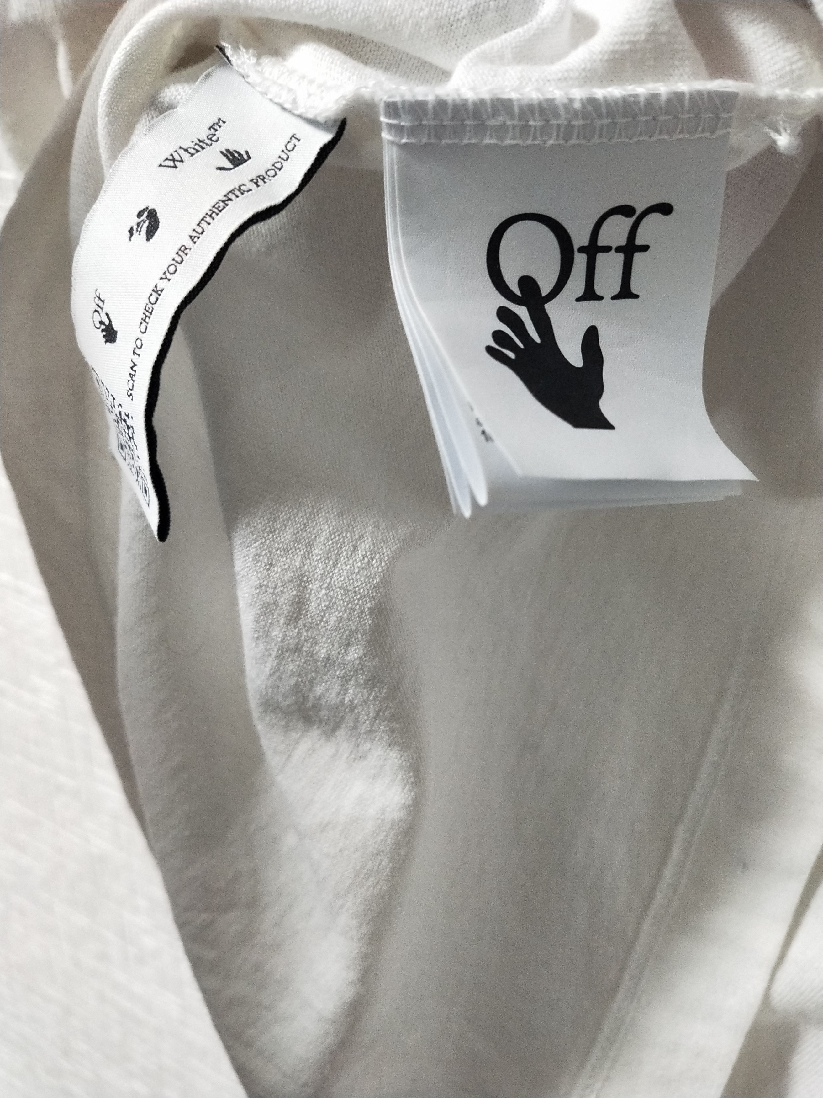 Off-White Sprayed Caravaggio Tee Size US M / EU 48-50 / 2 - 5 Thumbnail