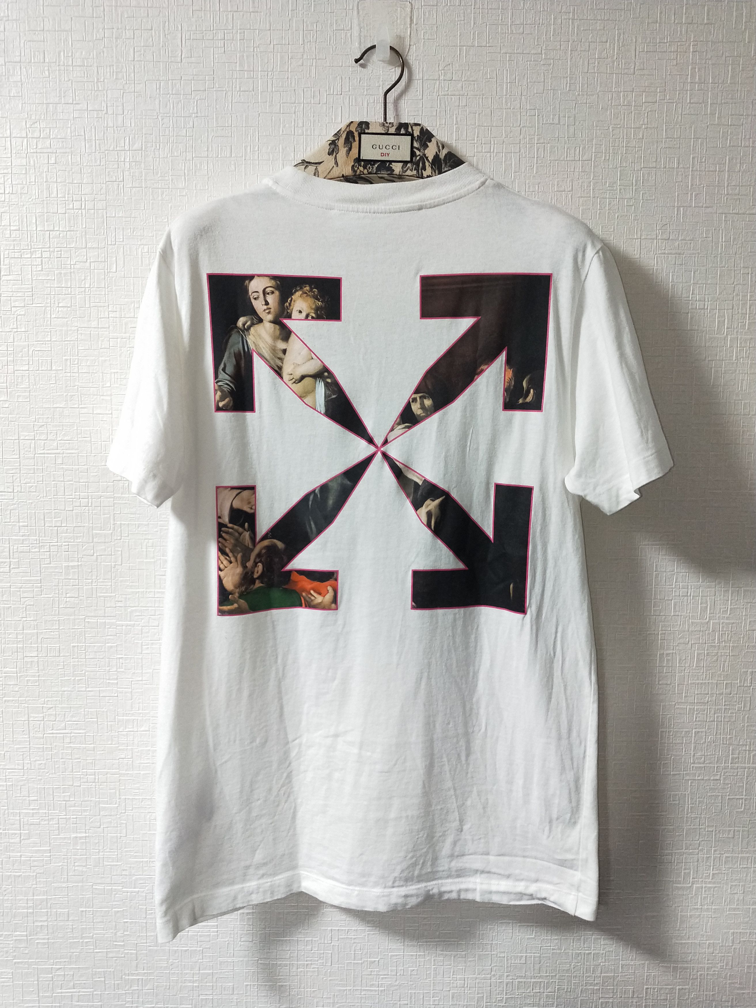 Off-White Sprayed Caravaggio Tee Size US M / EU 48-50 / 2 - 2 Thumbnail