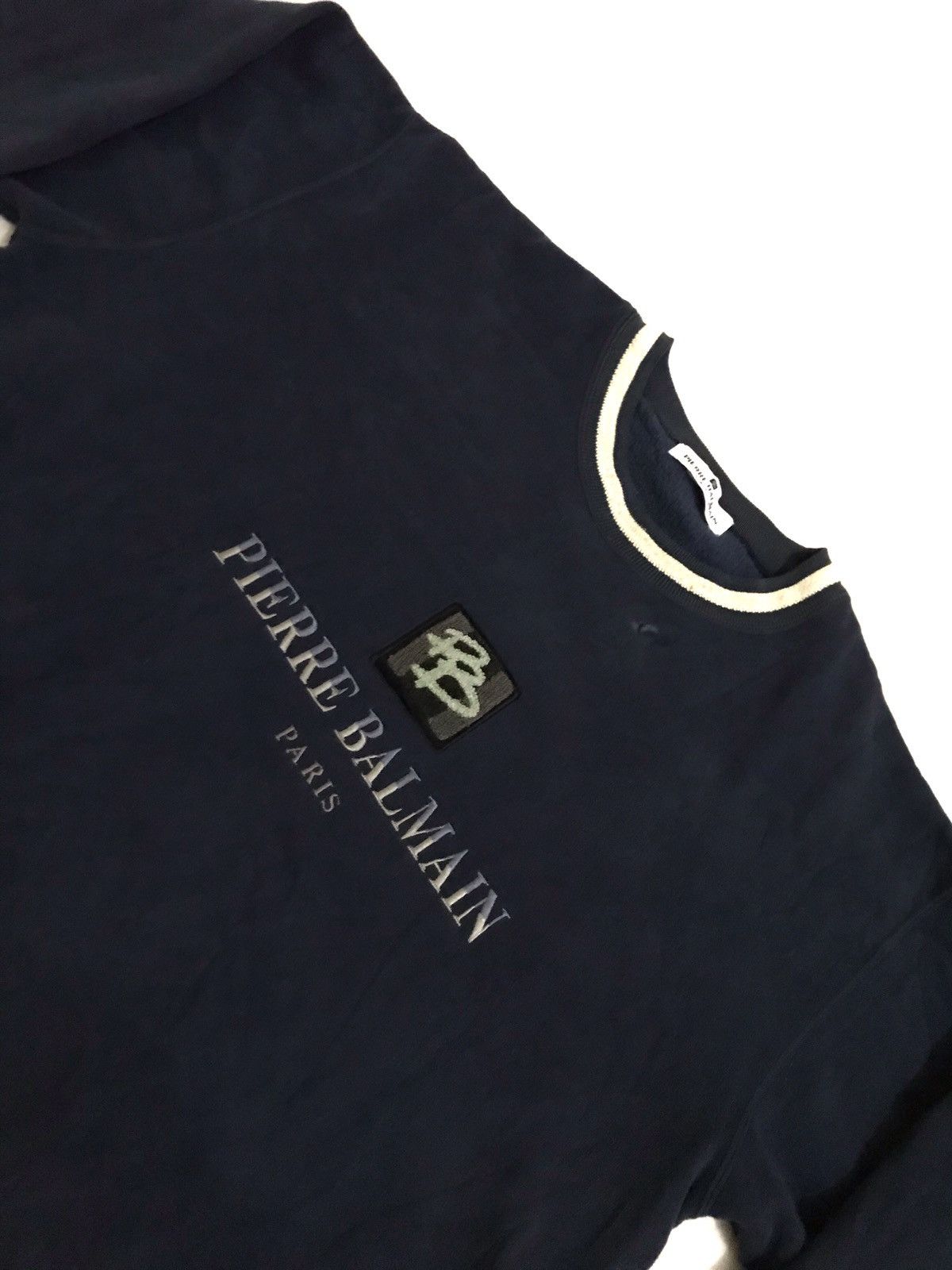Pierre Balmain Pierre balmain Paris sweatshirt L Size US L / EU 52-54 / 3 - 2 Thumbnail