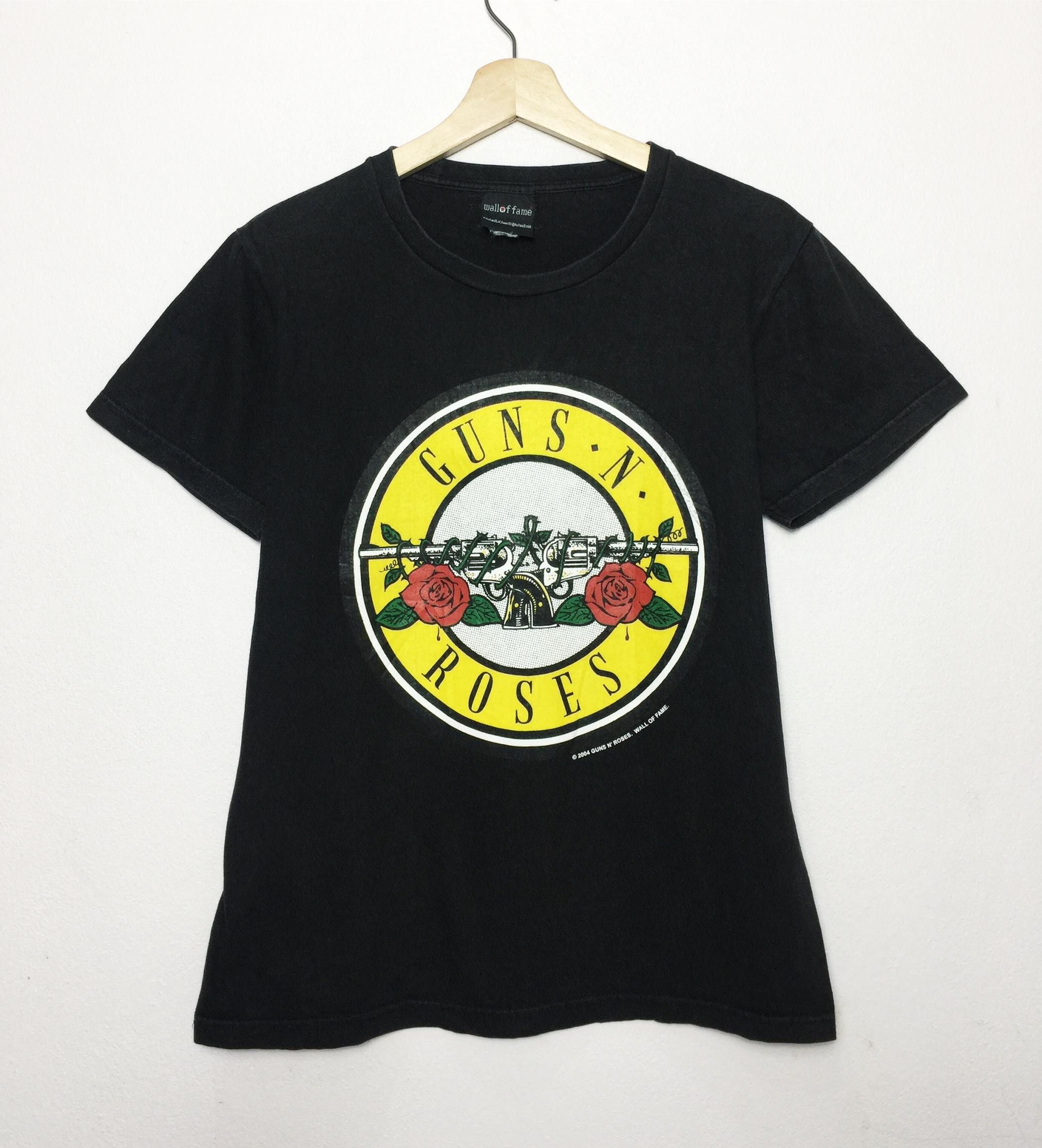 image of Vintage 2004 Guns N Roses Band Tees in Black, Men's (Size Small)