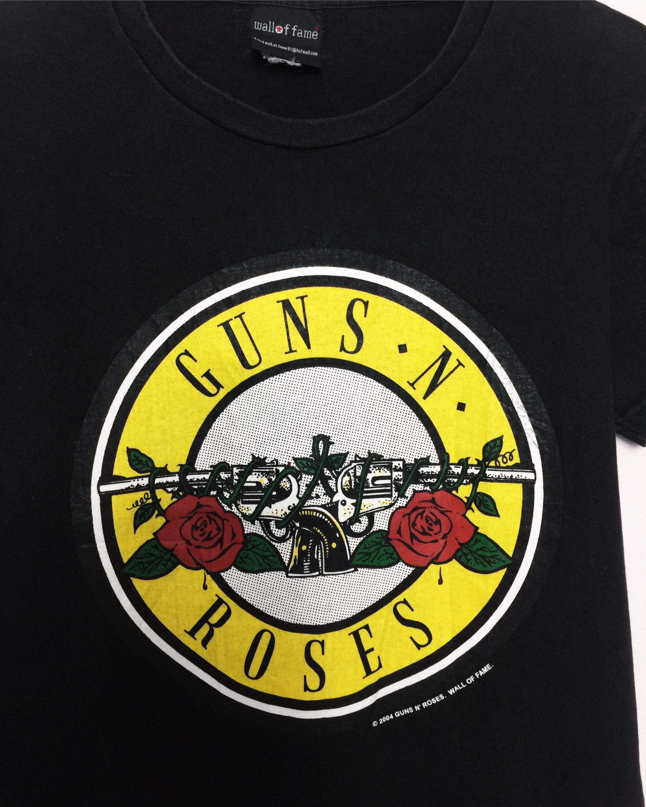 Guns N' Roses Rare Vintage 2004 Guns N Roses Band Tees Size US S / EU 44-46 / 1 - 3 Thumbnail