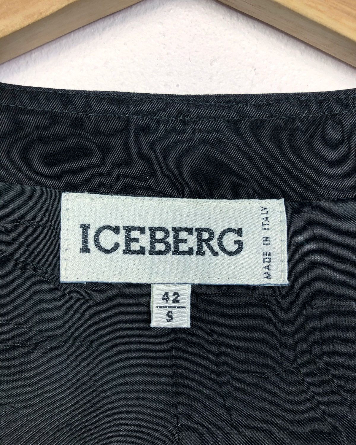 Iceberg Rare Iceberg Vest Made in Italy Size US S / EU 44-46 / 1 - 7 Thumbnail