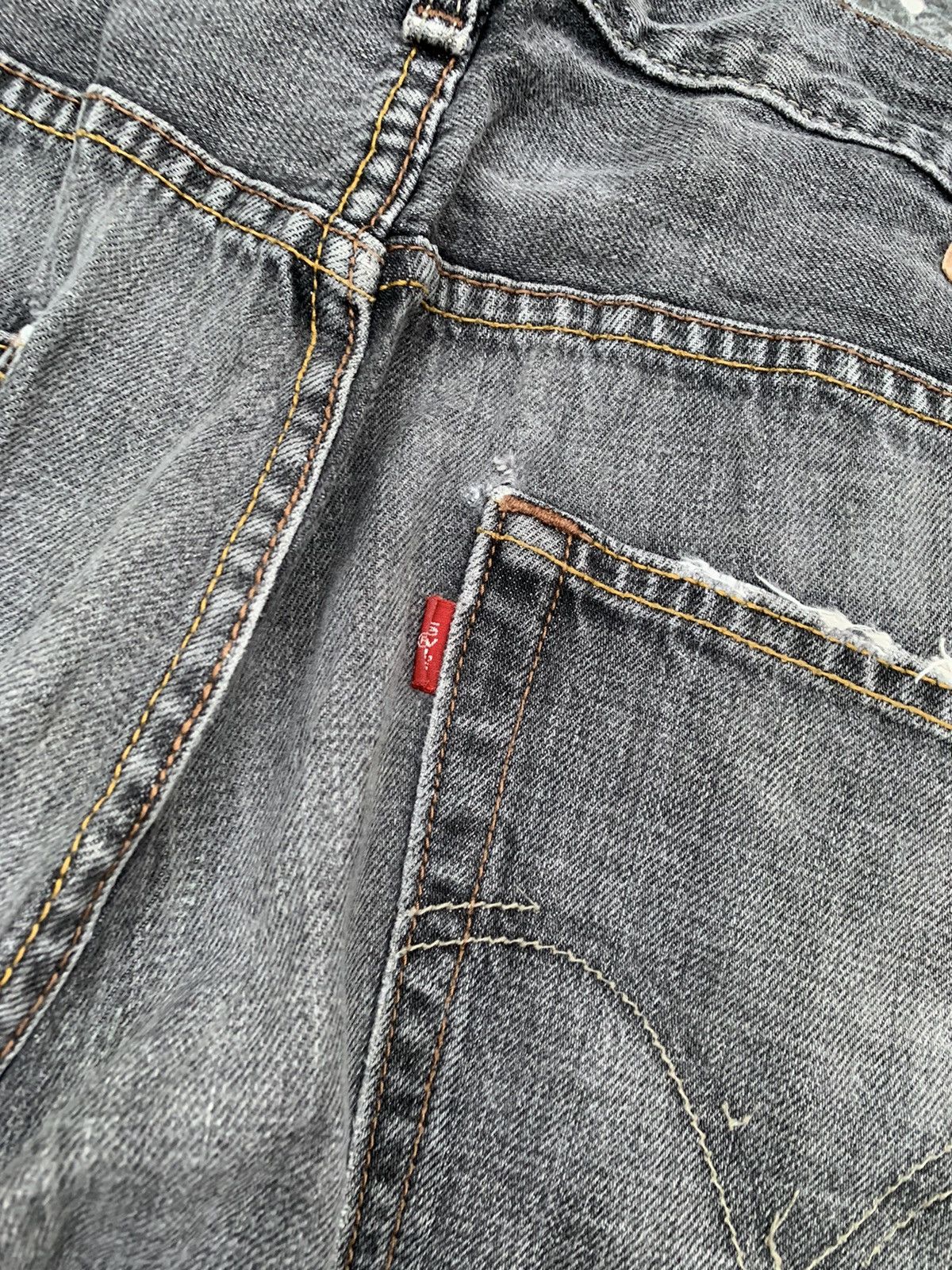 Levi's Vintage Levis 569 Distressed Denim Size US 38 / EU 54 - 11 Thumbnail