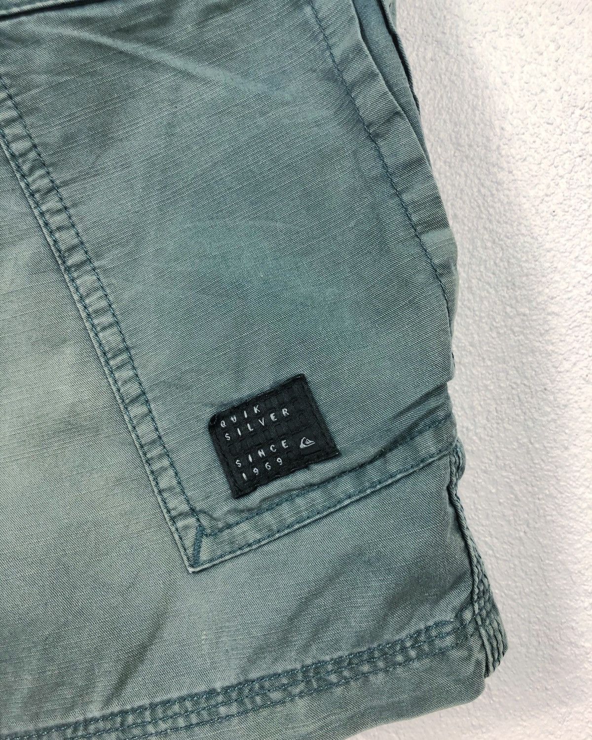 Quiksilver Rare Quiksilver Cargo Shorts Size US 32 / EU 48 - 6 Thumbnail