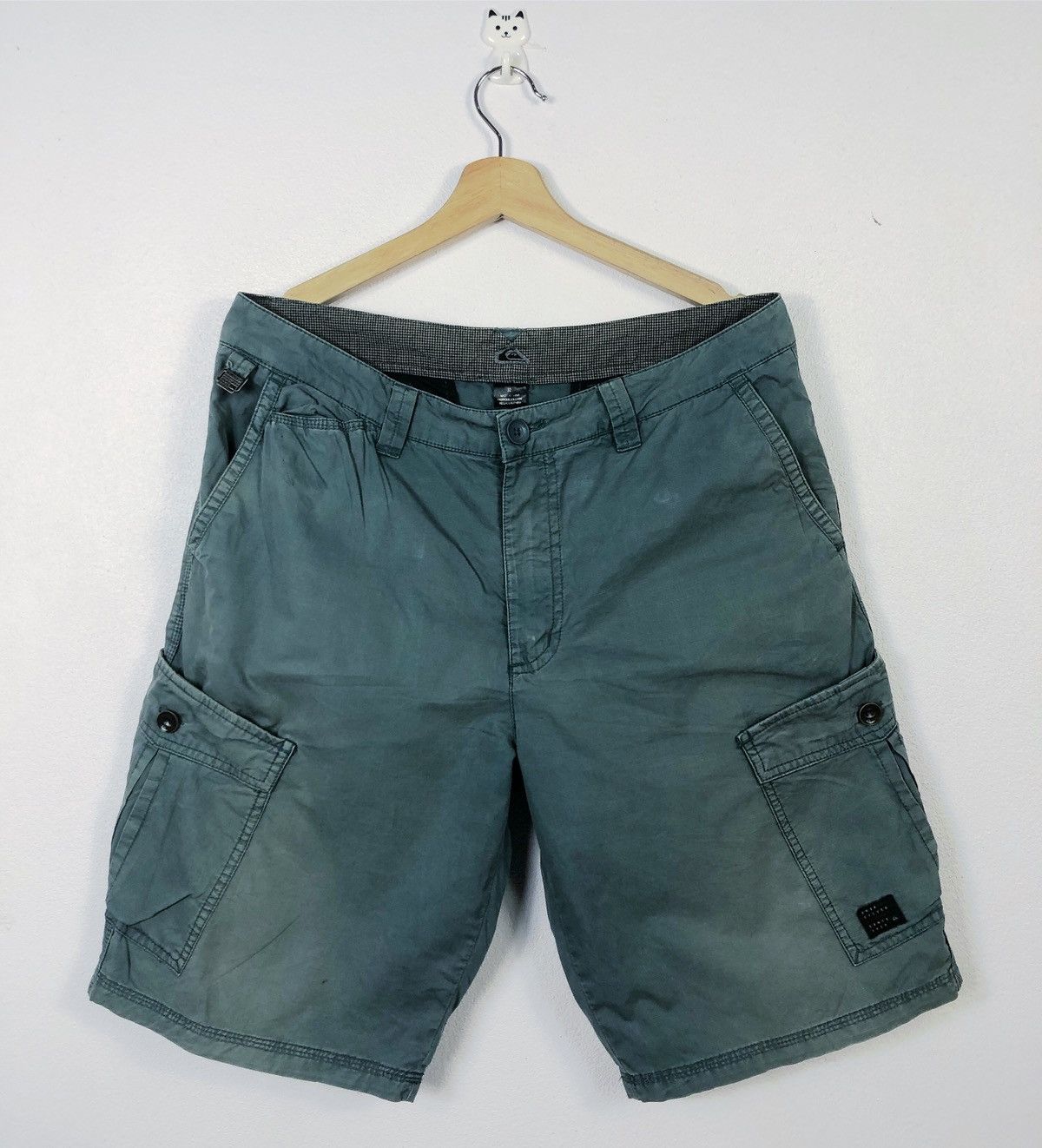 Quiksilver Rare Quiksilver Cargo Shorts Size US 32 / EU 48 - 1 Thumbnail