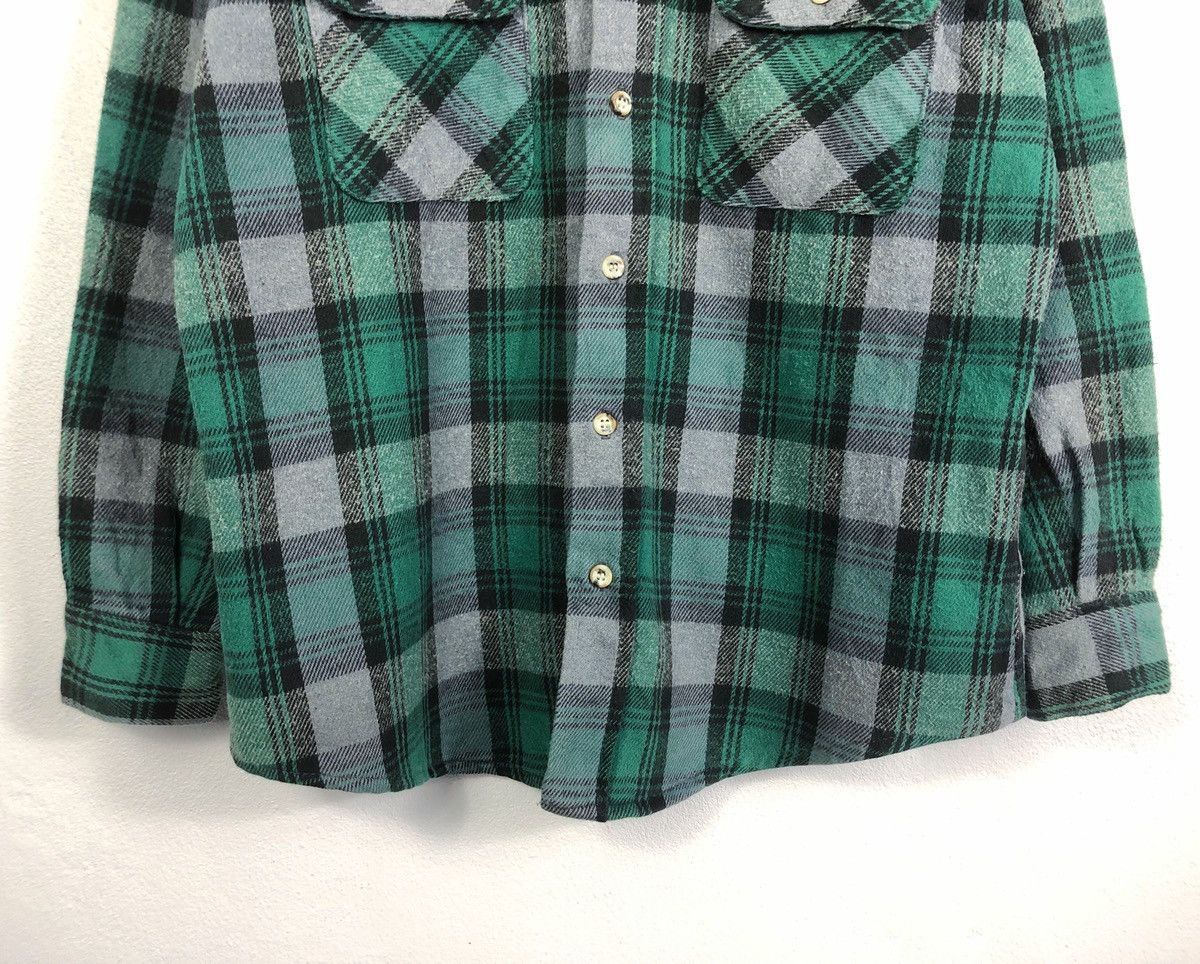 Levi's Vintage Levi’s Alaska Button Ups Flannel Shirt Made in USA Size US M / EU 48-50 / 2 - 4 Thumbnail