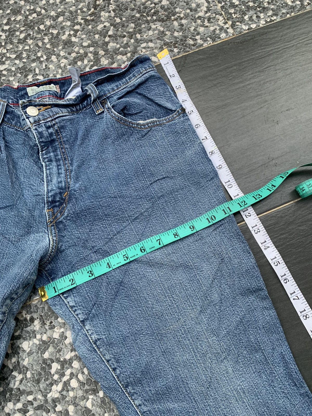 Levi's Vintage Flare levis 550 Faded Wash Denim Size US 31 - 14 Thumbnail