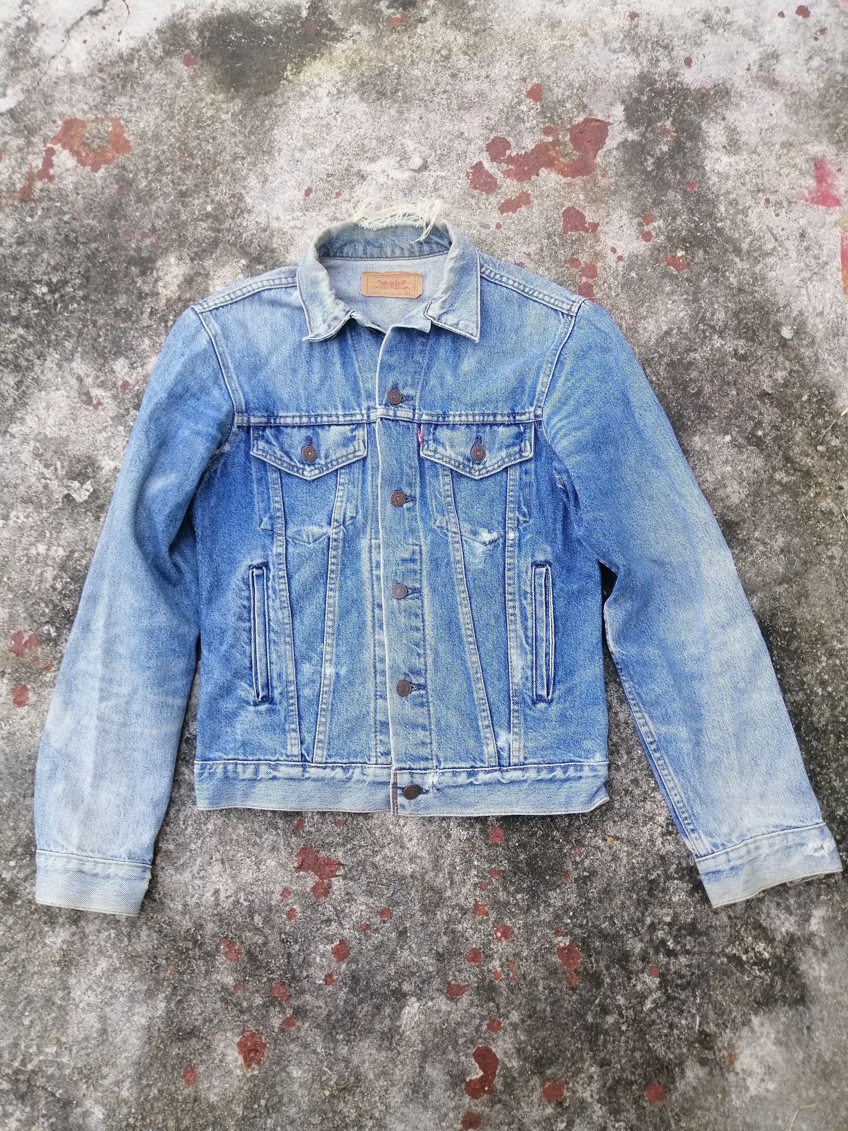 Vintage 90's Levi's Damaged Trashed Denim Jacket Type 3
