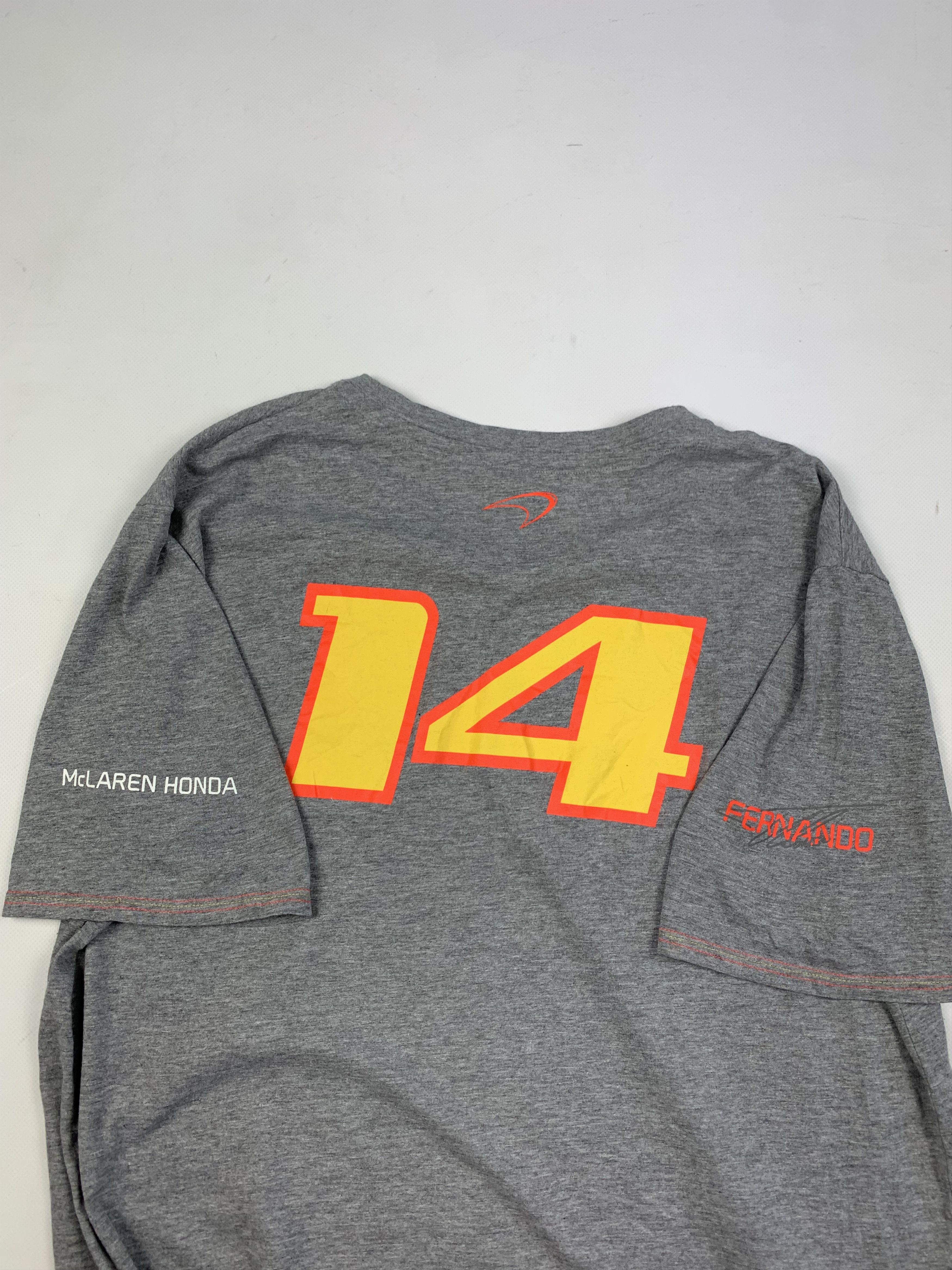 Honda McLaren Honda racing tee Size US XXL / EU 58 / 5 - 6 Thumbnail