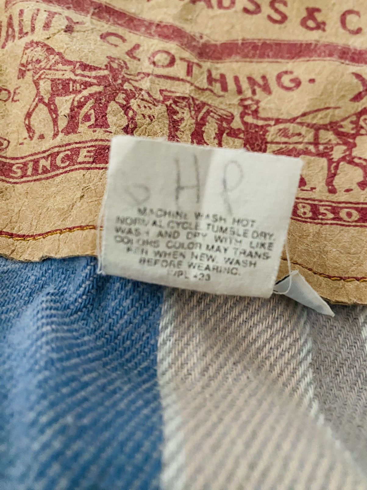 Levi's Rare Levi's denim jean jacket lined bomber Size US L / EU 52-54 / 3 - 6 Thumbnail