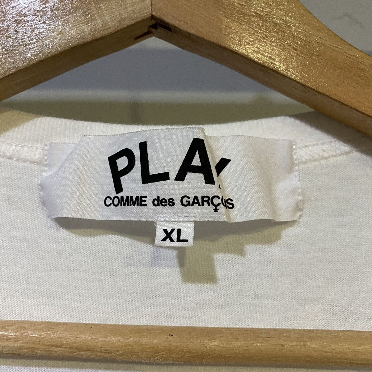 Comme des Garcons × Comme des Garcons PLAY × Comme des Garcons SHIRT Comme Des Garcons Play Embroided Love Tee Size US L / EU 52-54 / 3 - 6 Thumbnail