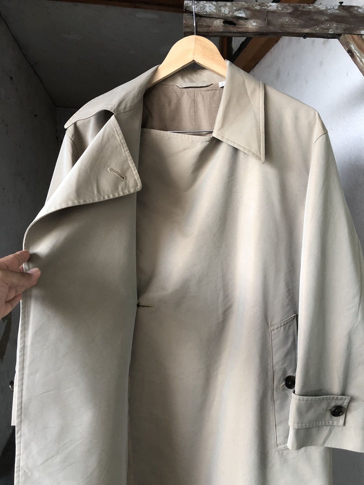 Lemaire × Uniqlo Uniqlo U Oversized Trench Coat Beige Tan Brown Lemaire Size US S / EU 44-46 / 1 - 16 Thumbnail