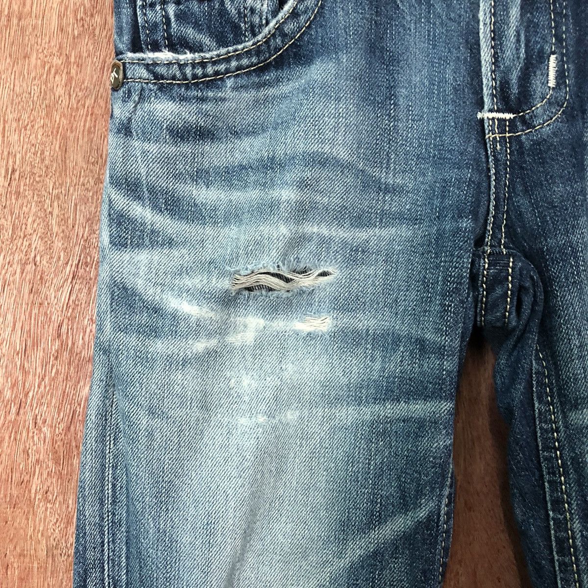 Edwin Edwin Blue trip distressed Denim vintage pants #6386 Size US 26 / EU 42 - 6 Thumbnail
