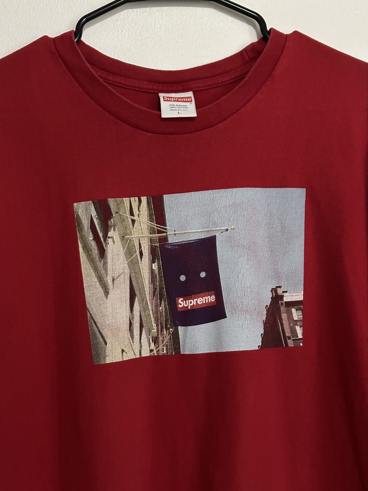 Supreme Supreme Banner Tee Size US L / EU 52-54 / 3 - 2 Thumbnail