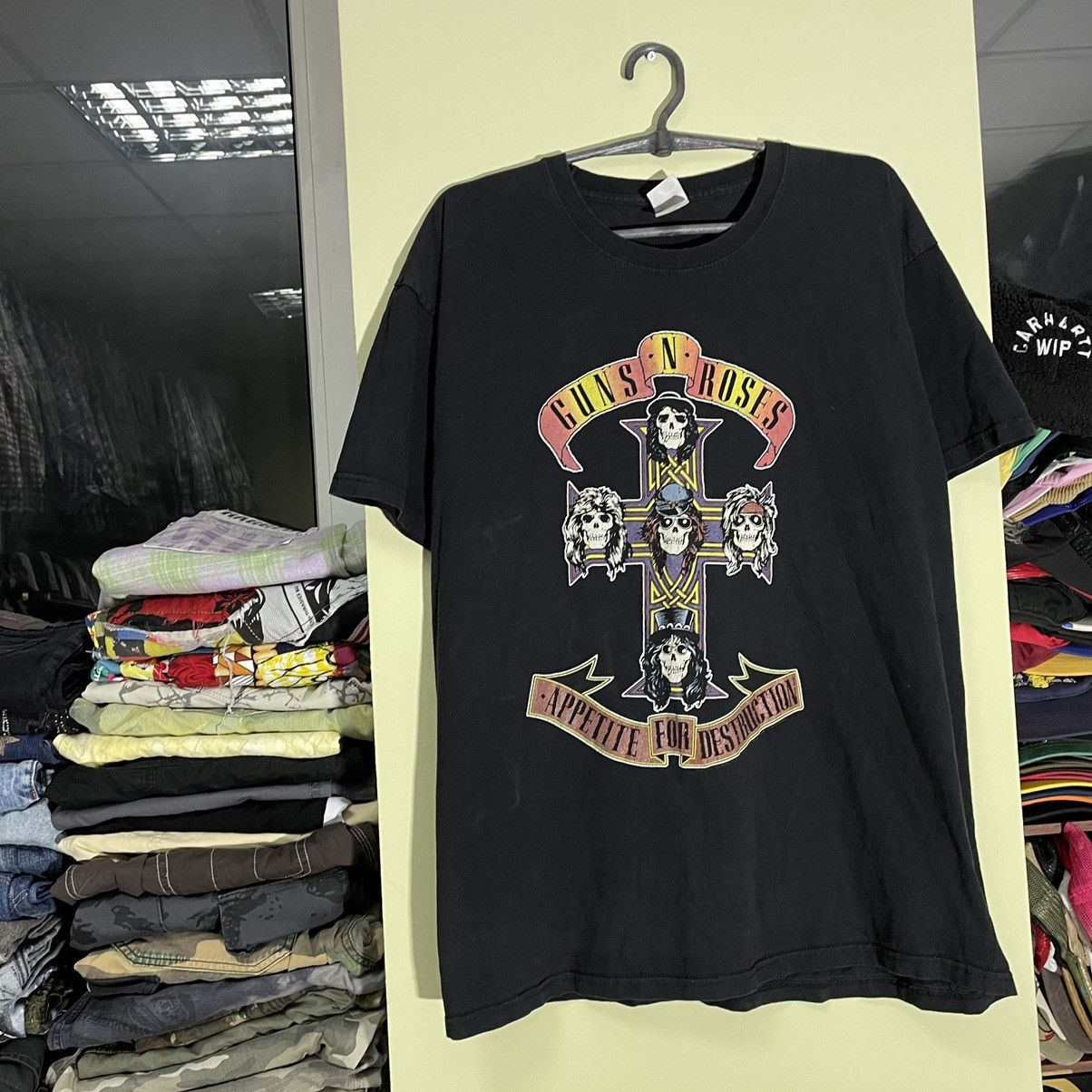 Vintage Vintage Y2K Guns N Roses Band Tee Sun Faded Grunge Baggy L Size US L / EU 52-54 / 3 - 2 Thumbnail