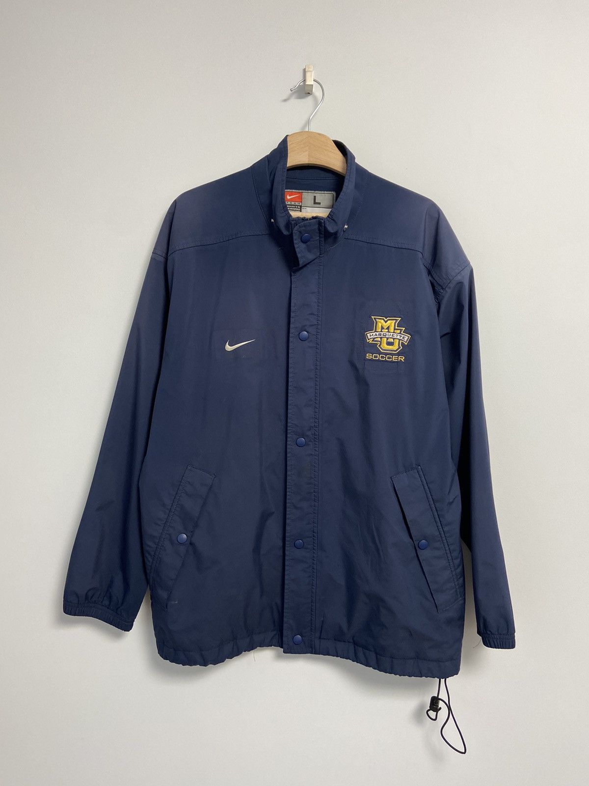 Vintage Nike Marquette Soccer Vintage Jacket Size US L / EU 52-54 / 3 - 1 Thumbnail