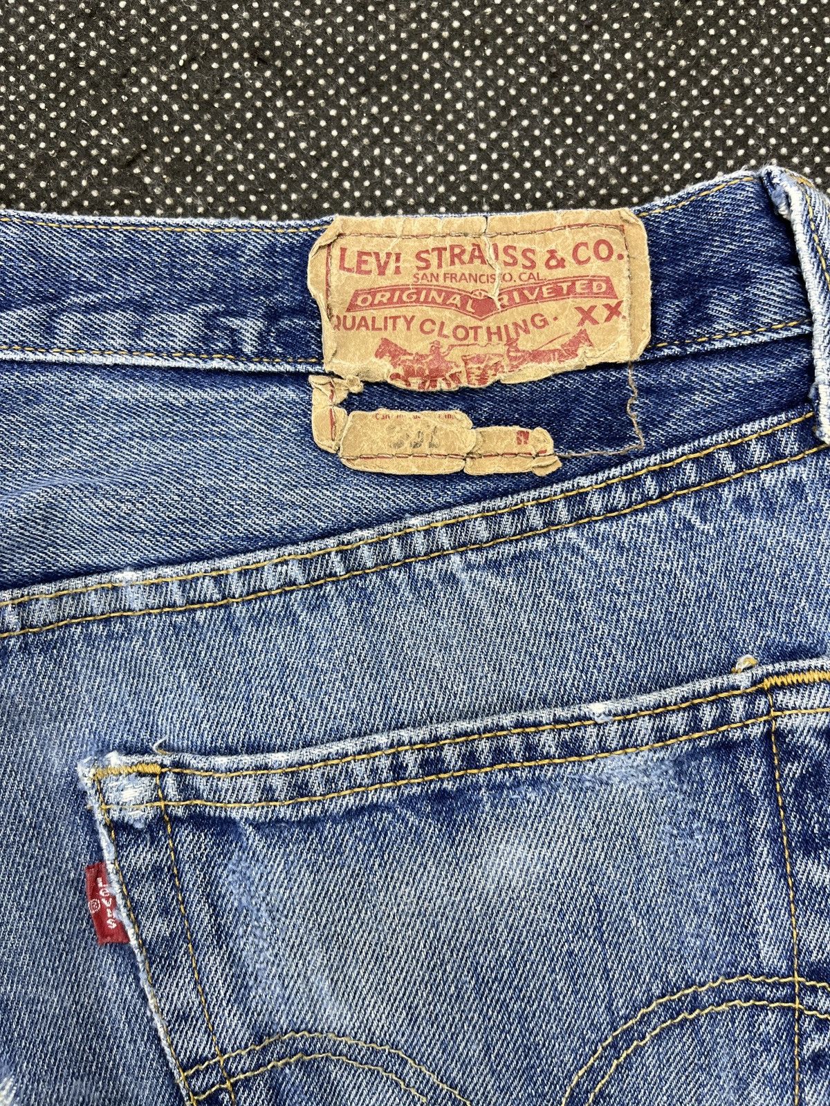 Levi's Vintage Levis 501 Splashed Paint Jeans - J556 Size US 33 - 12 Thumbnail