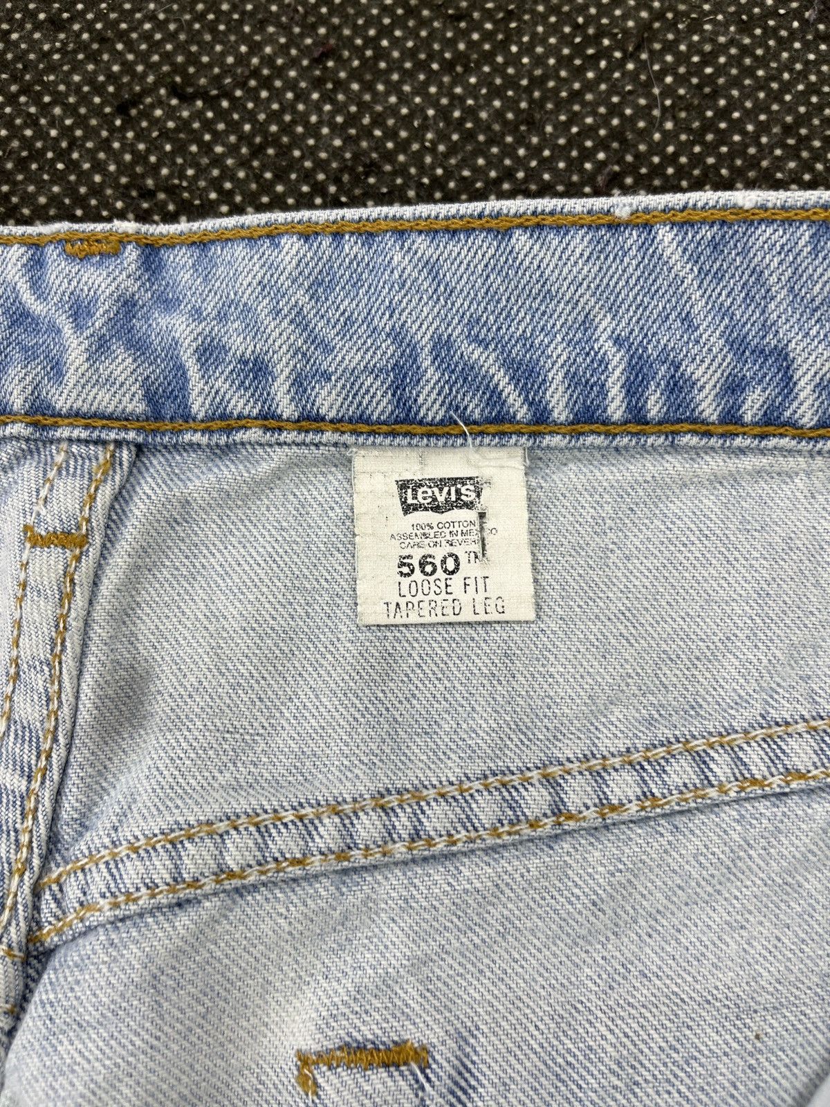 Levi's 90s Vintage Levis 560 Light Wash Jeans - J568 Size US 34 / EU 50 - 6 Thumbnail