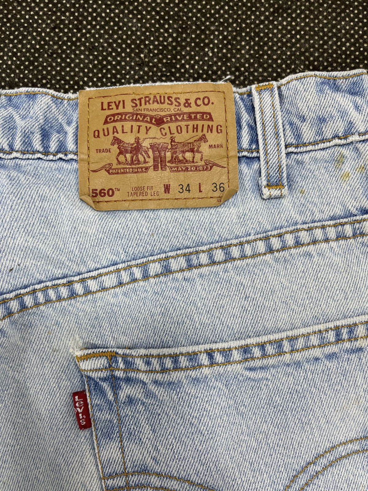 Levi's 90s Vintage Levis 560 Light Wash Jeans - J568 Size US 34 / EU 50 - 10 Thumbnail