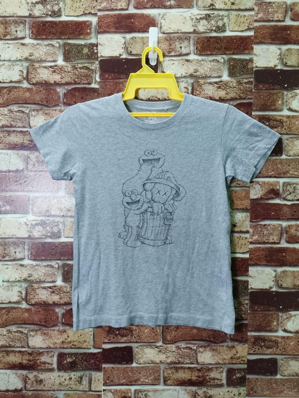 Cartoon Network × Japanese Brand × Kaws Kaws Sesame Street Size 150 Size US XS / EU 42 / 0 - 2 Thumbnail