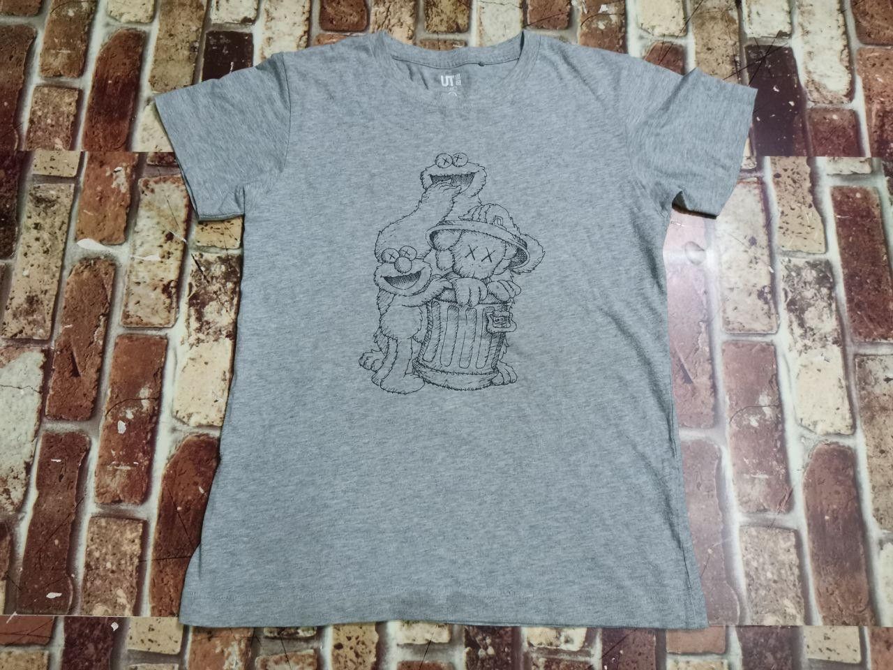 Cartoon Network × Japanese Brand × Kaws Kaws Sesame Street Size 150 Size US XS / EU 42 / 0 - 7 Thumbnail