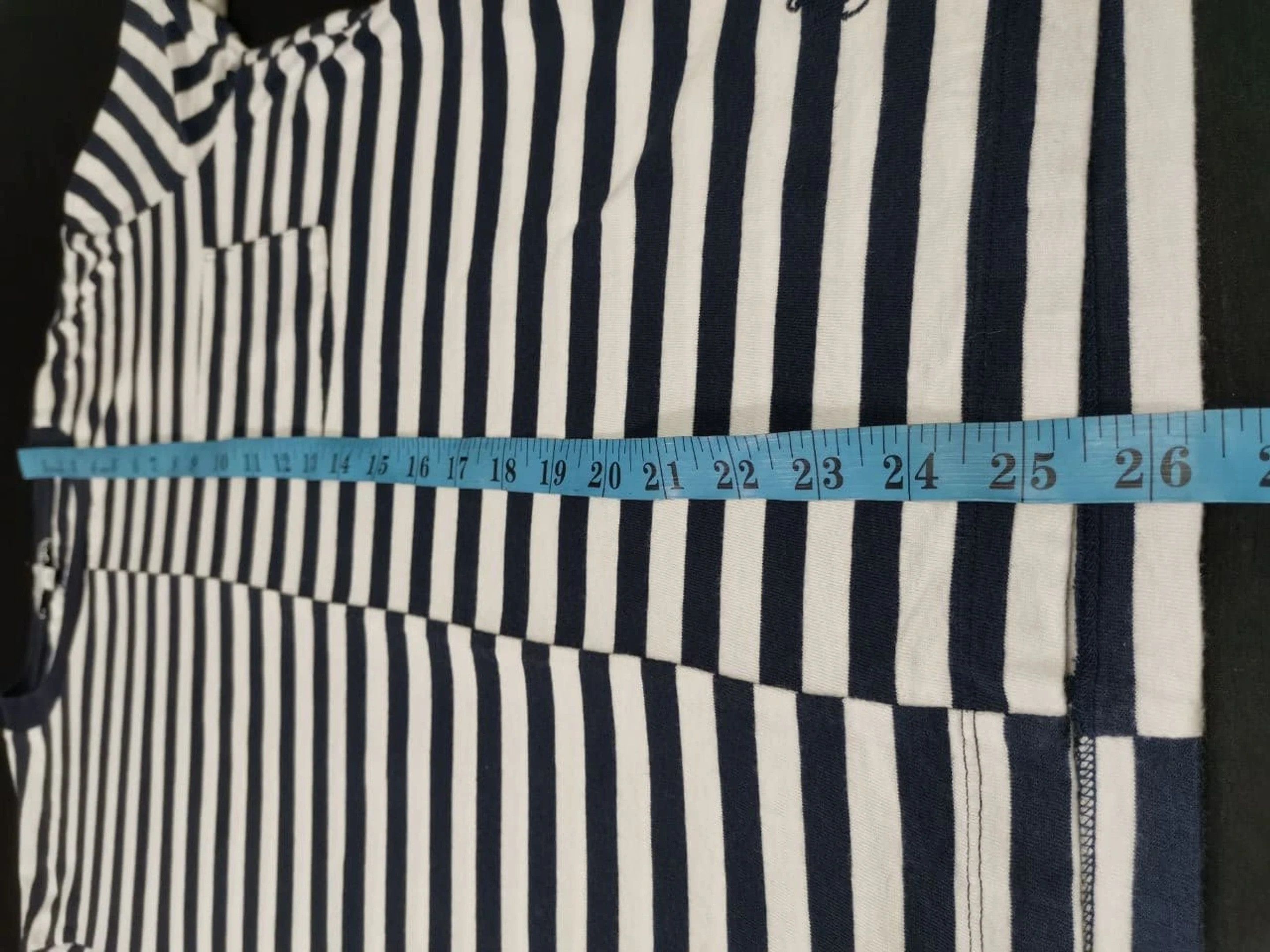 Designer × JW Anderson × Vintage JW Anderson X Uniqlo Stripe Shirt Made in Cambodia Size US S / EU 44-46 / 1 - 6 Thumbnail