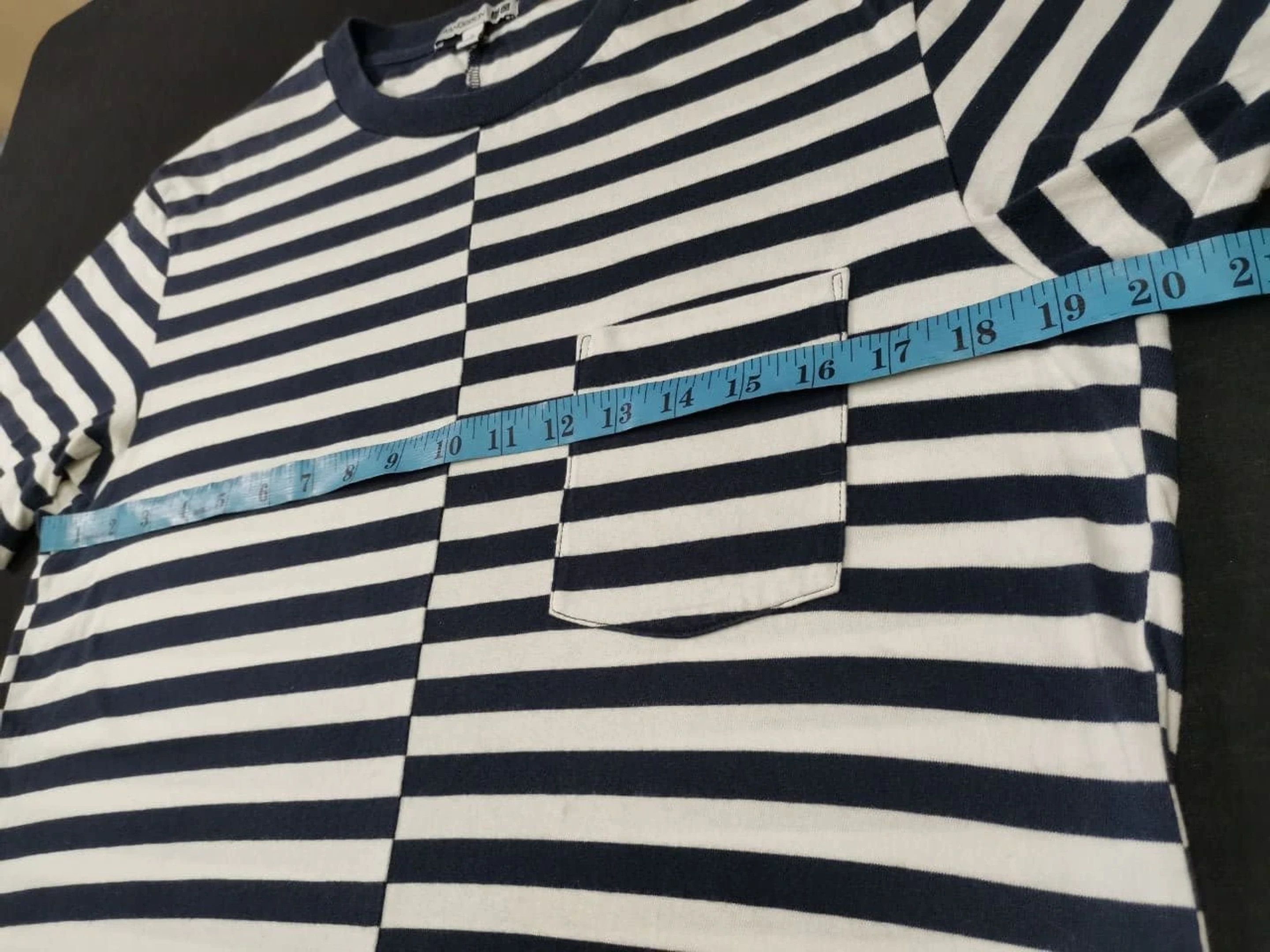 Designer × JW Anderson × Vintage JW Anderson X Uniqlo Stripe Shirt Made in Cambodia Size US S / EU 44-46 / 1 - 5 Thumbnail