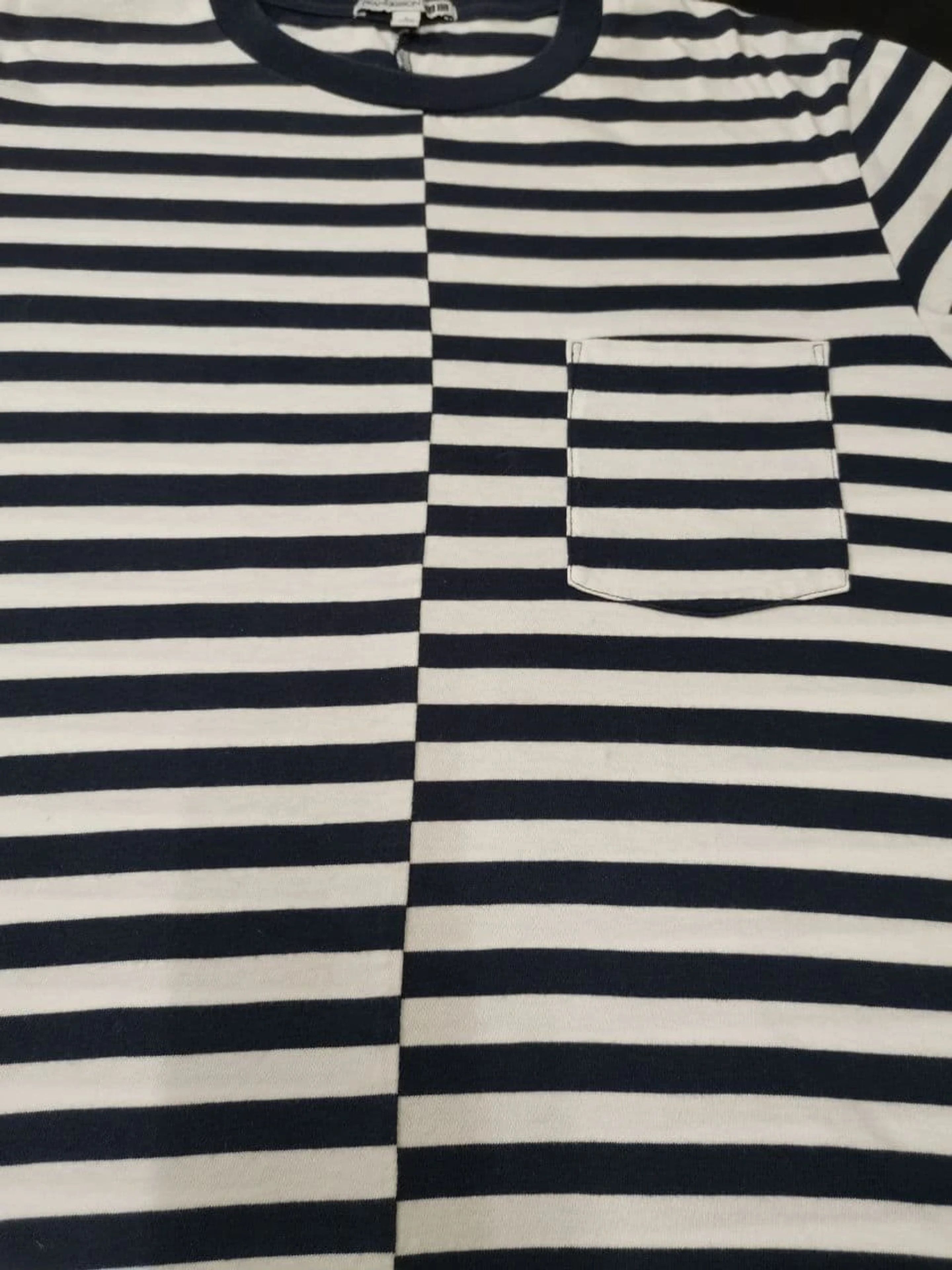 Designer × JW Anderson × Vintage JW Anderson X Uniqlo Stripe Shirt Made in Cambodia Size US S / EU 44-46 / 1 - 7 Thumbnail