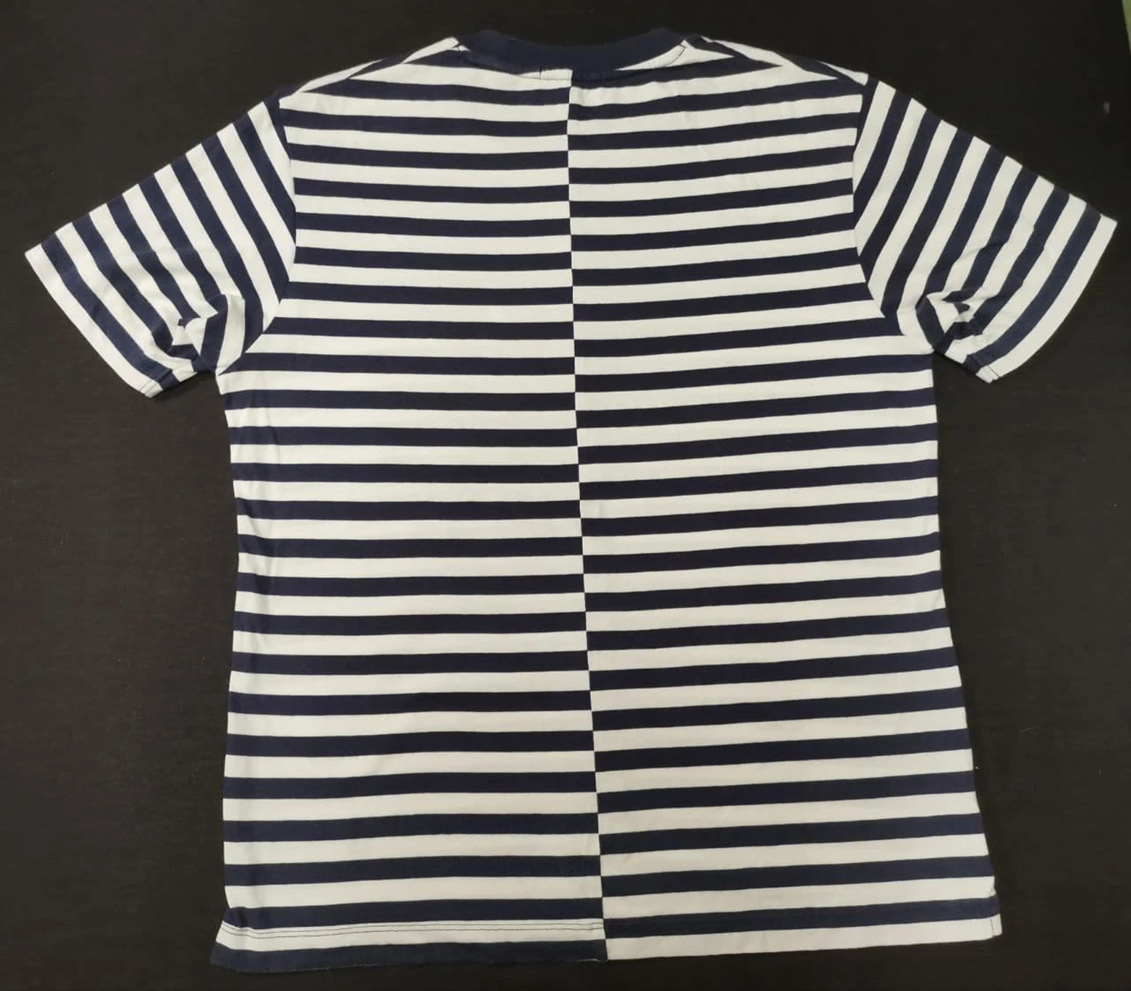 Designer × JW Anderson × Vintage JW Anderson X Uniqlo Stripe Shirt Made in Cambodia Size US S / EU 44-46 / 1 - 9 Thumbnail