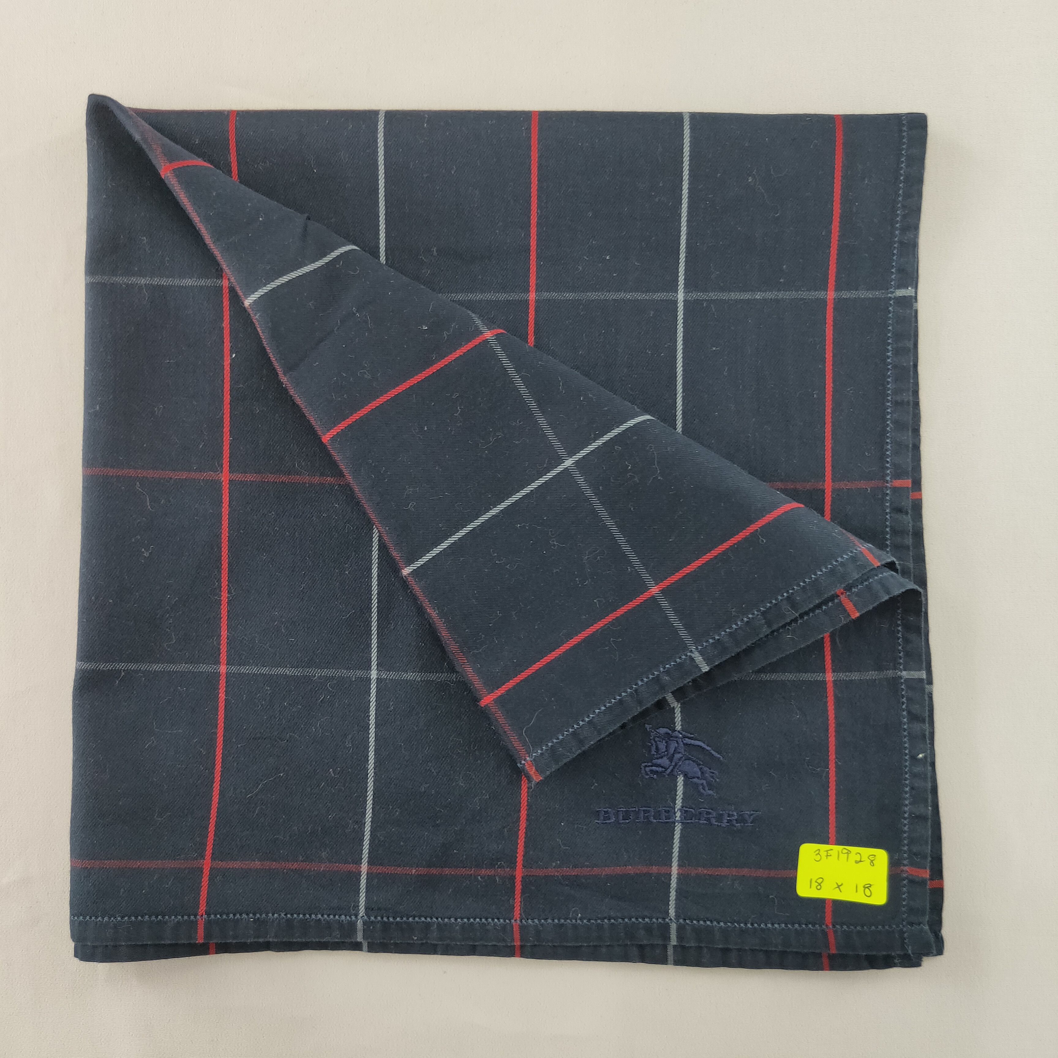 Burberry × Vintage Burberry Handkerchief neckerchief bandana - 3F1928 Size ONE SIZE - 2 Thumbnail