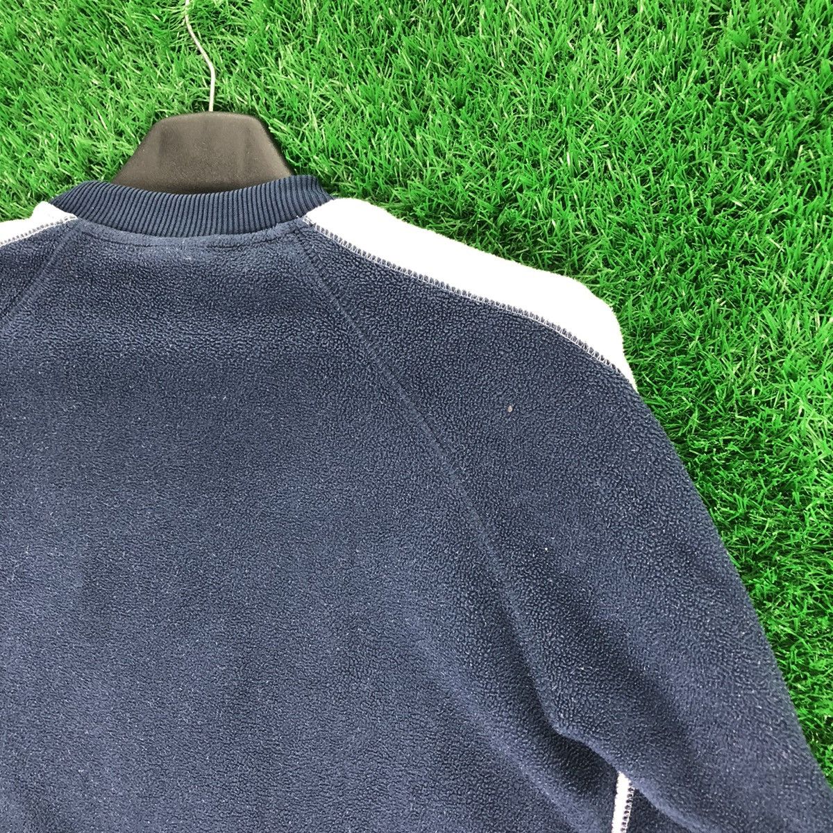 Nike Vintage Nike Big Swoosh Embroidered Fleece Long Sleeve Size US S / EU 44-46 / 1 - 5 Thumbnail