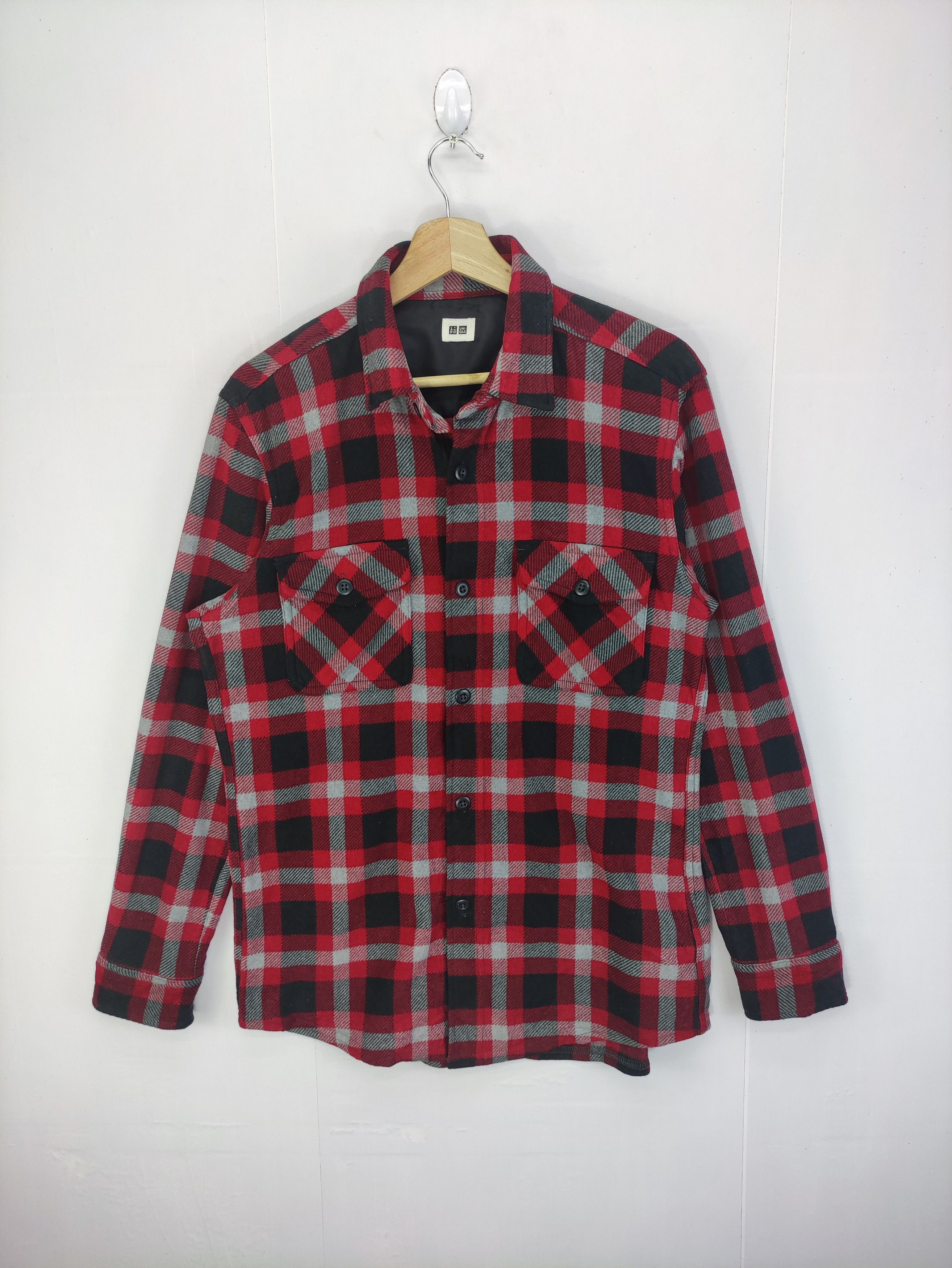 Uniqlo Vintage Uniqlo Flannel Checkered Shirt Button Up Size US M / EU 48-50 / 2 - 1 Thumbnail