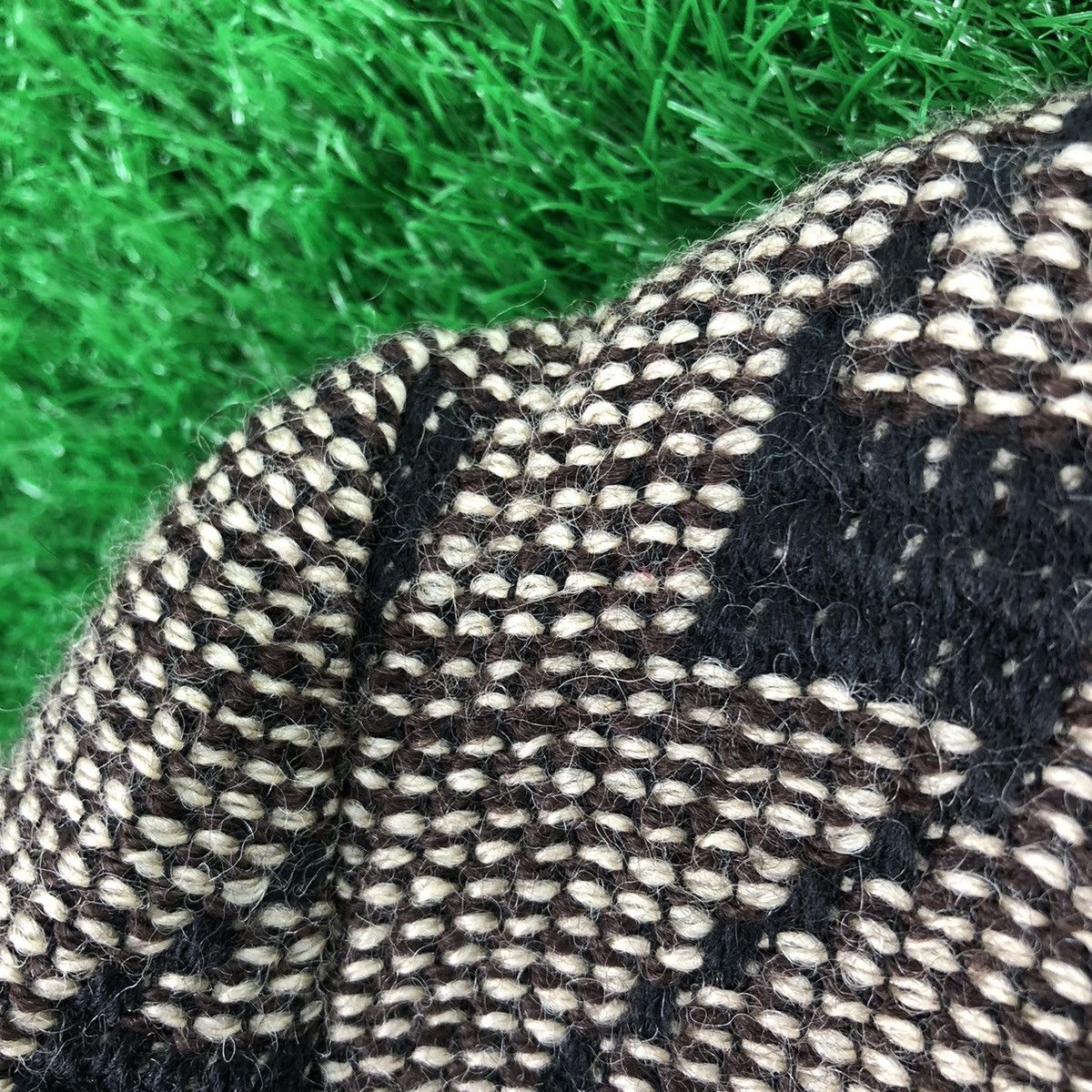 Japanese Brand Vintage 80's Wool Knit Jacket Mink Fur Collar Style Design Size US M / EU 48-50 / 2 - 9 Thumbnail