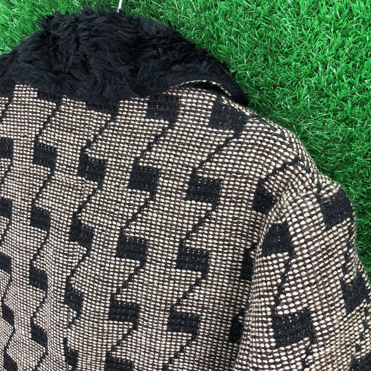 Japanese Brand Vintage 80's Wool Knit Jacket Mink Fur Collar Style Design Size US M / EU 48-50 / 2 - 5 Thumbnail