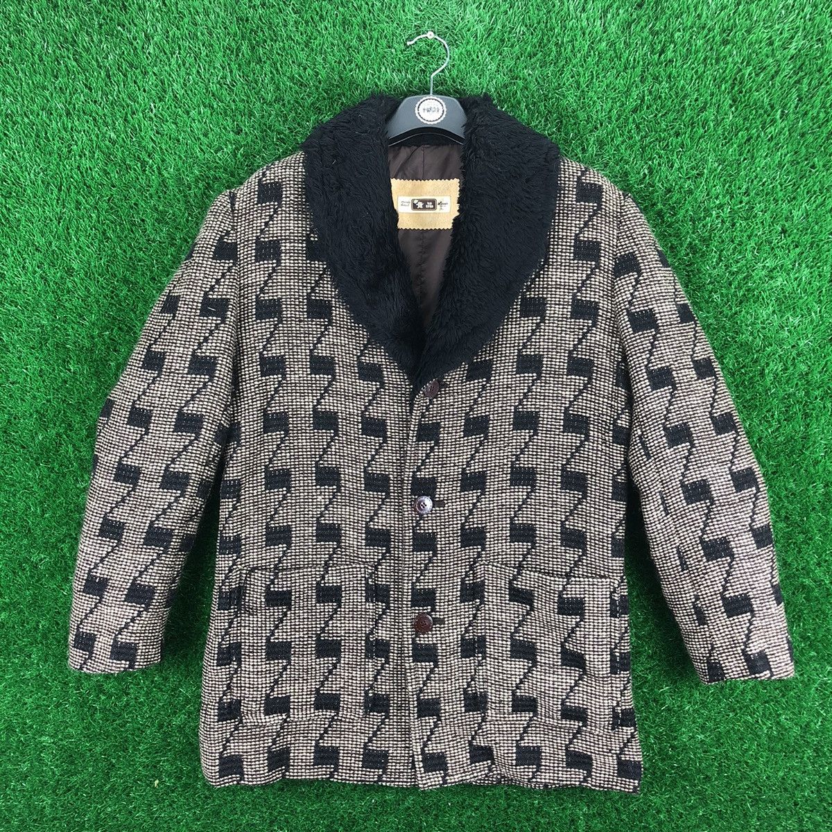 Japanese Brand Vintage 80's Wool Knit Jacket Mink Fur Collar Style Design Size US M / EU 48-50 / 2 - 1 Thumbnail