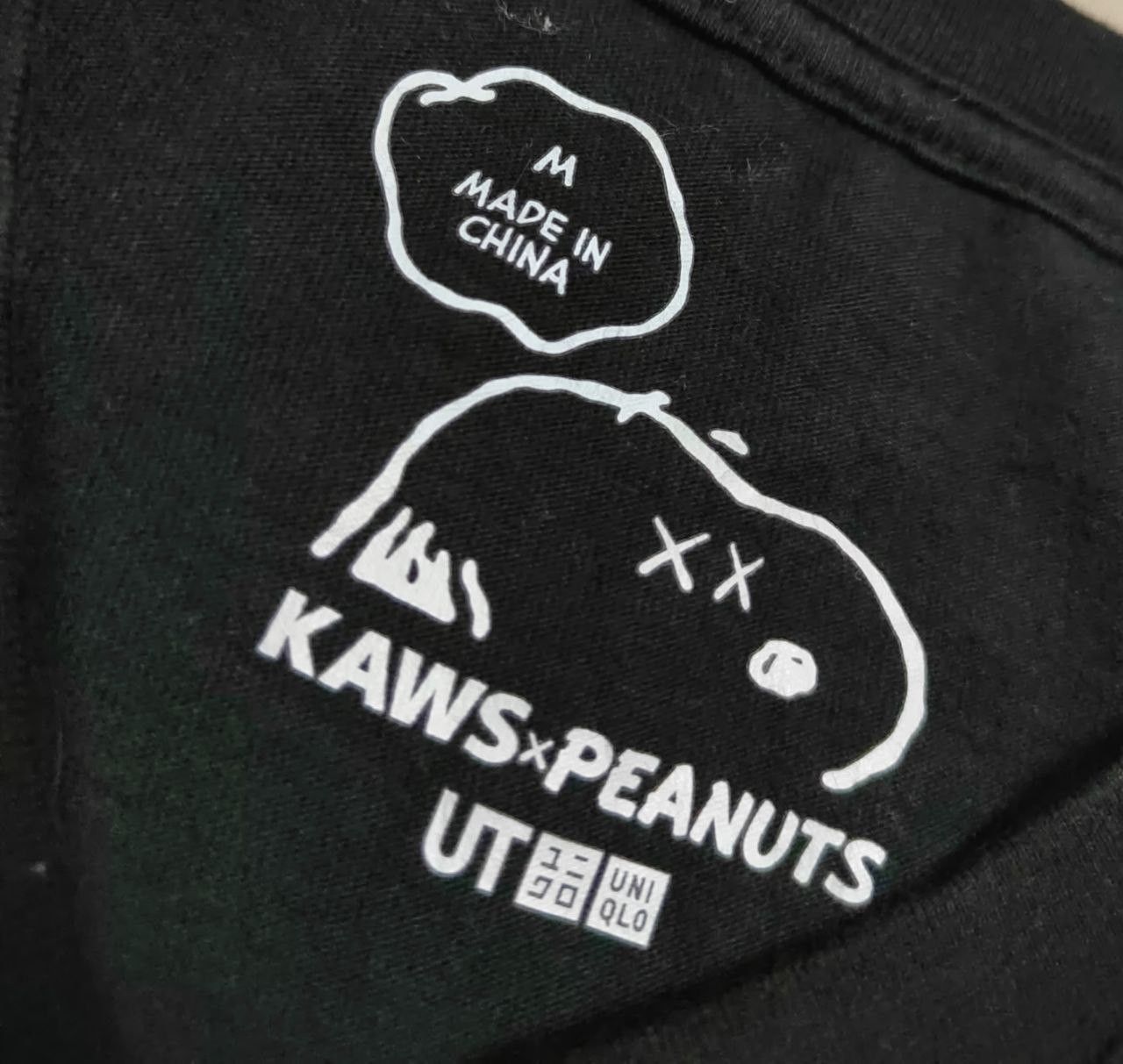 Kaws × Original Fake × Peanuts Kaws x Peanuts Vintage Rare Snoopy Size US M / EU 48-50 / 2 - 6 Thumbnail