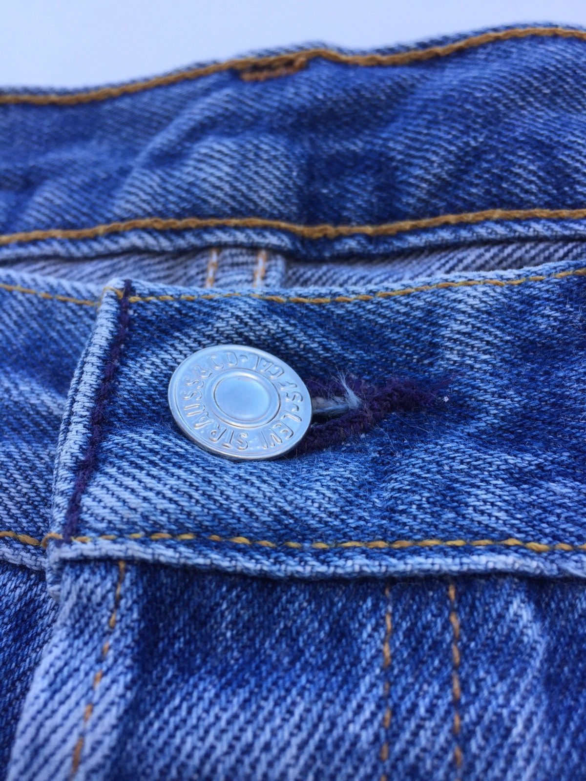 Levi's × Vintage Vintage 90s Levi’s 501xx Small e Made in USA Size US 33 - 2 Thumbnail