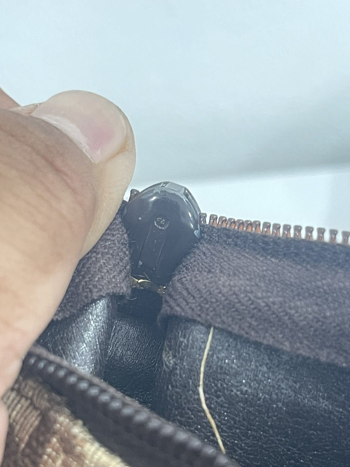 Christian Dior Monsieur 📌Binding Offer📌VINTAGE CHRISTIAN DIOR MONOGRAM BAG Size ONE SIZE - 15 Thumbnail