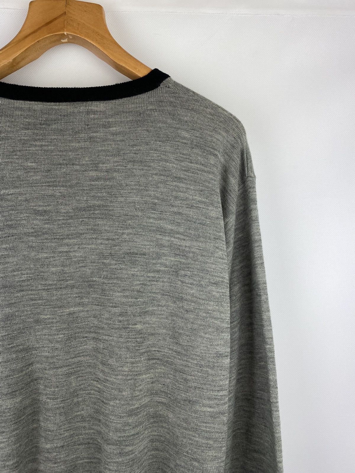 Fred Perry Fred Perry men’s wool v-neck sweater pullover size Xl gray Size US XL / EU 56 / 4 - 14 Thumbnail