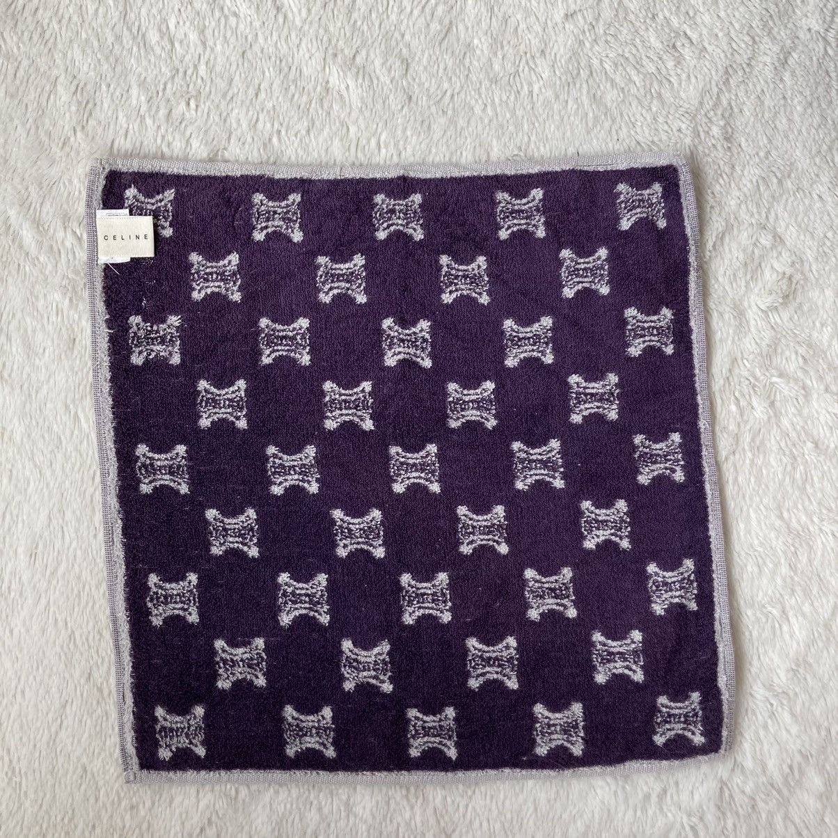 Celine 🔥LAST PRICE🔥 Celine Small Towel Size ONE SIZE - 3 Thumbnail