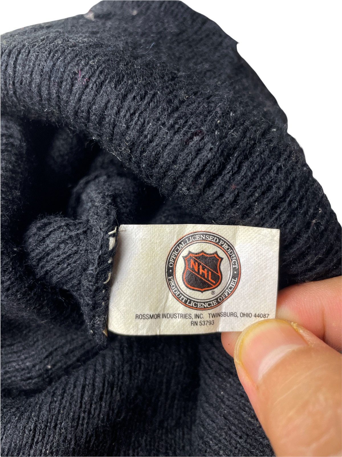 NHL Official NHL Calgary Flames Logo Beanie Ice Hockey League Size ONE SIZE - 5 Thumbnail
